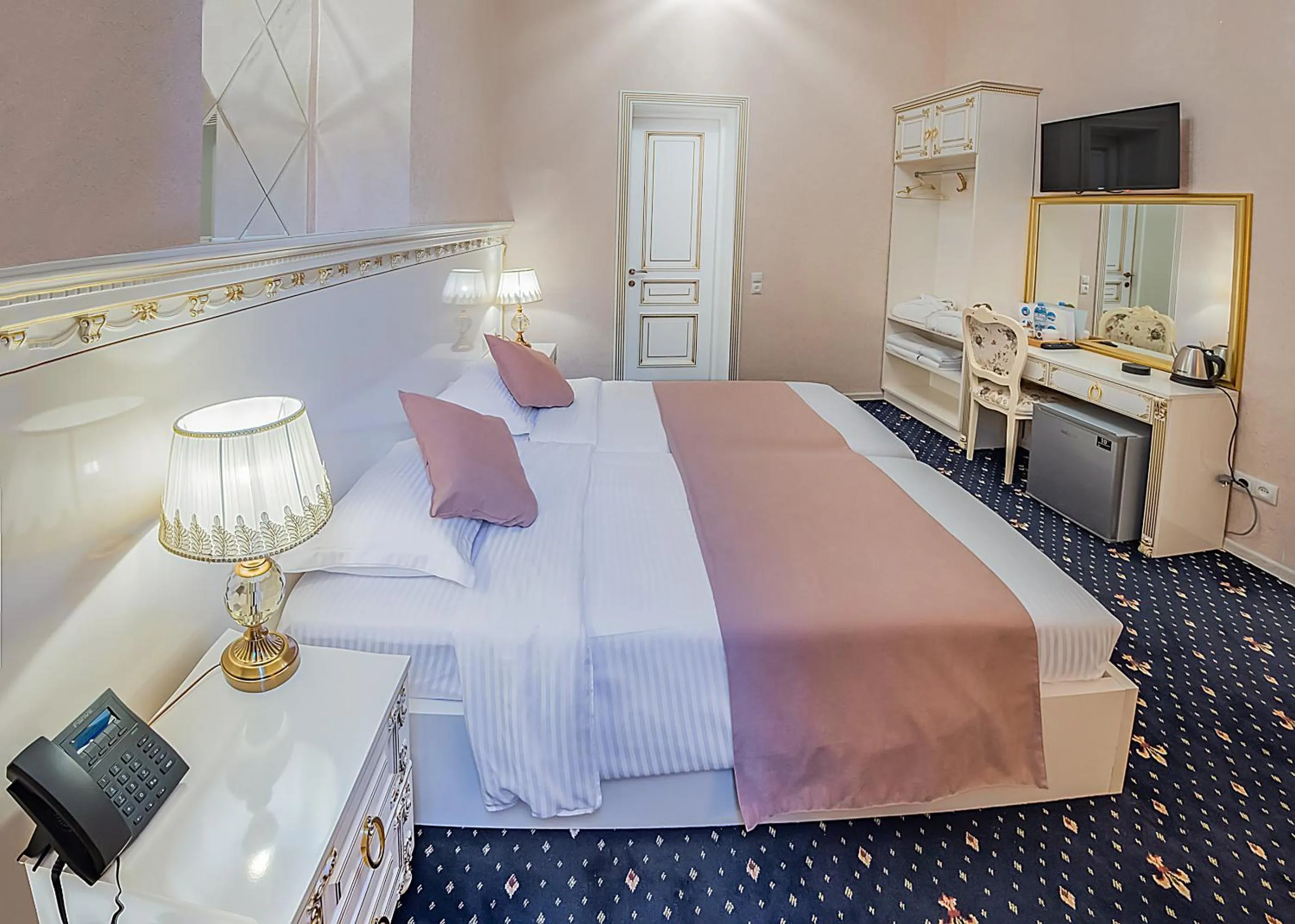 Bed in Vintage Hotel