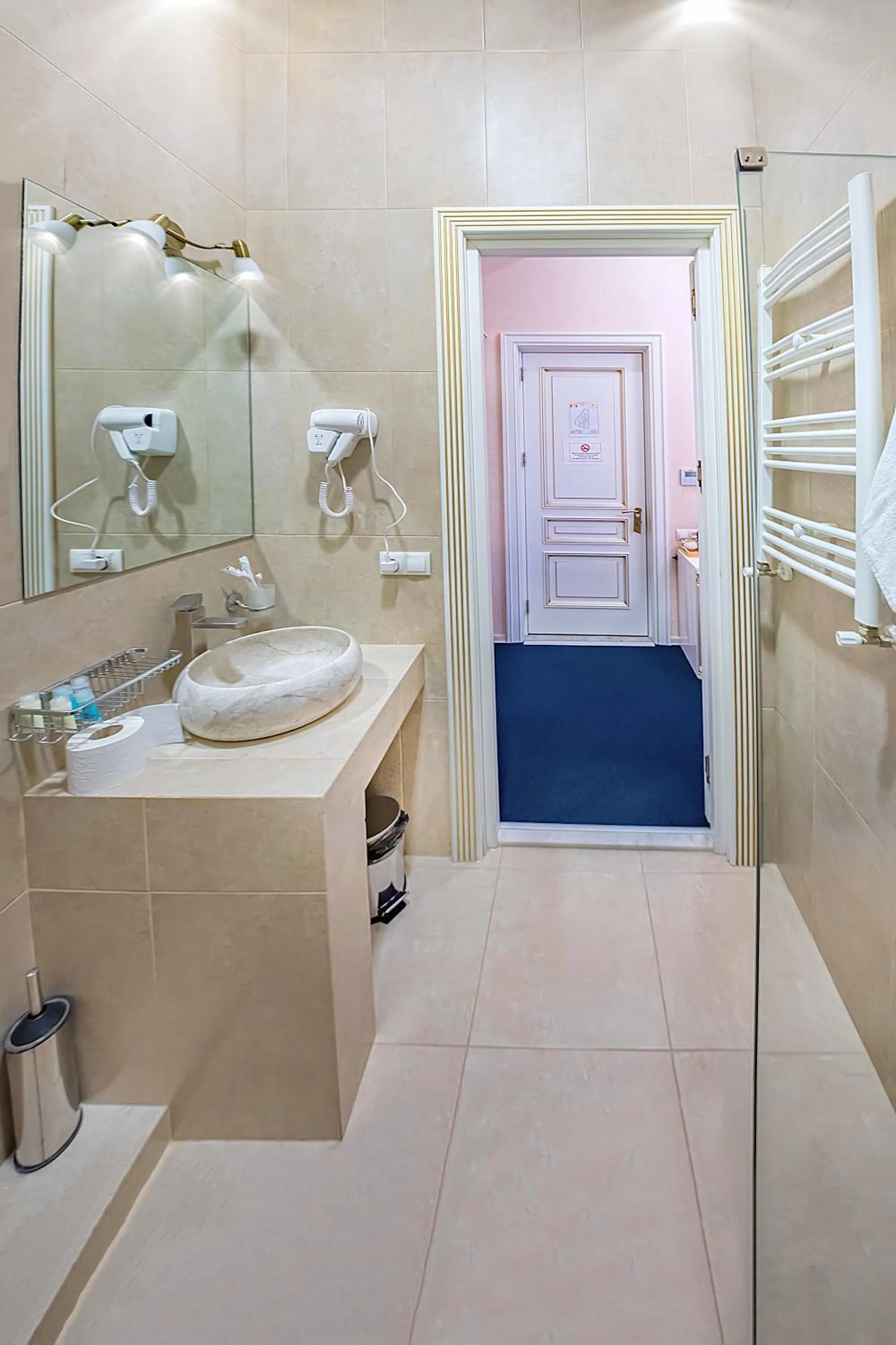 Shower in Vintage Hotel