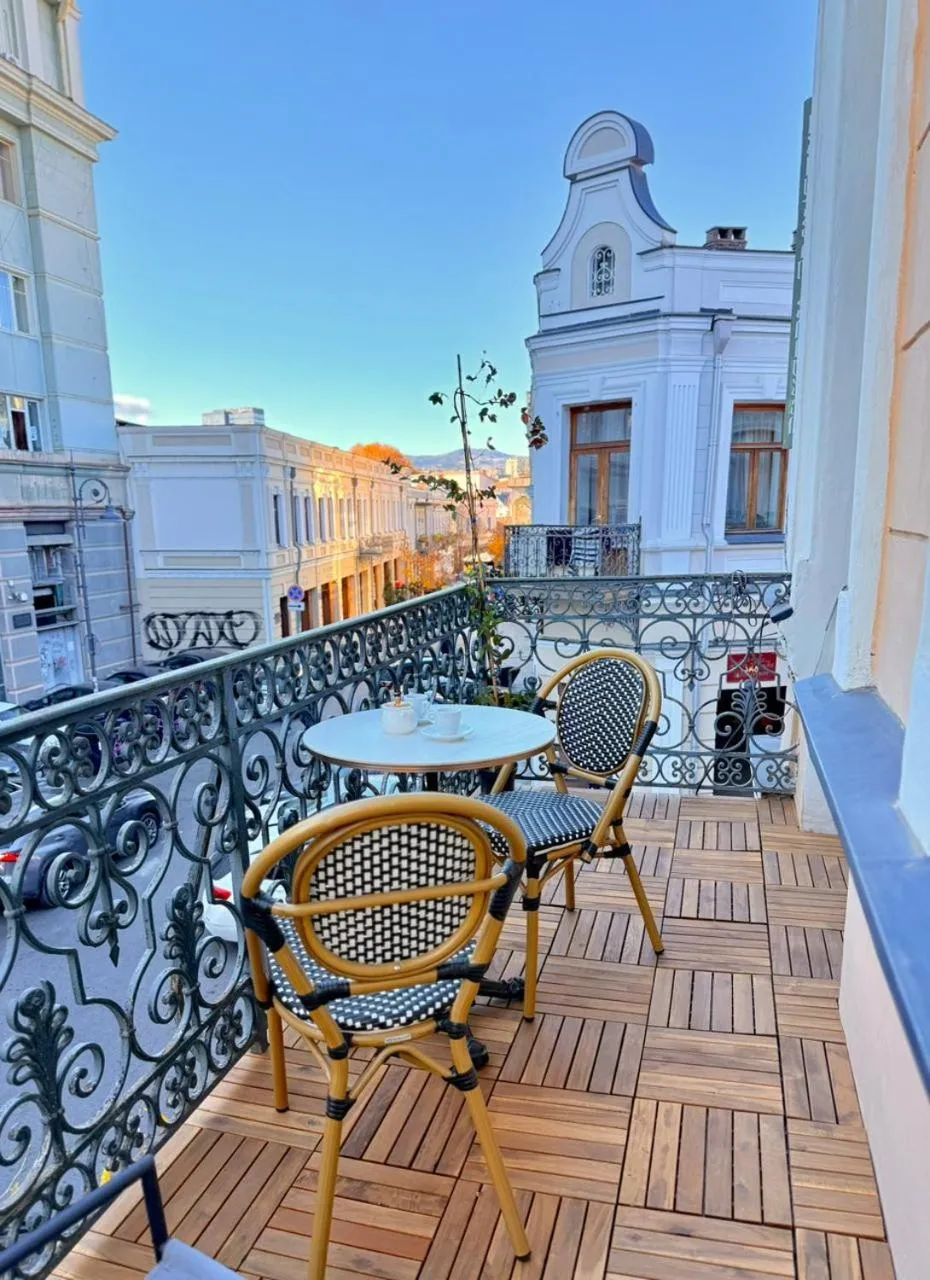 Arts Hotel by Square