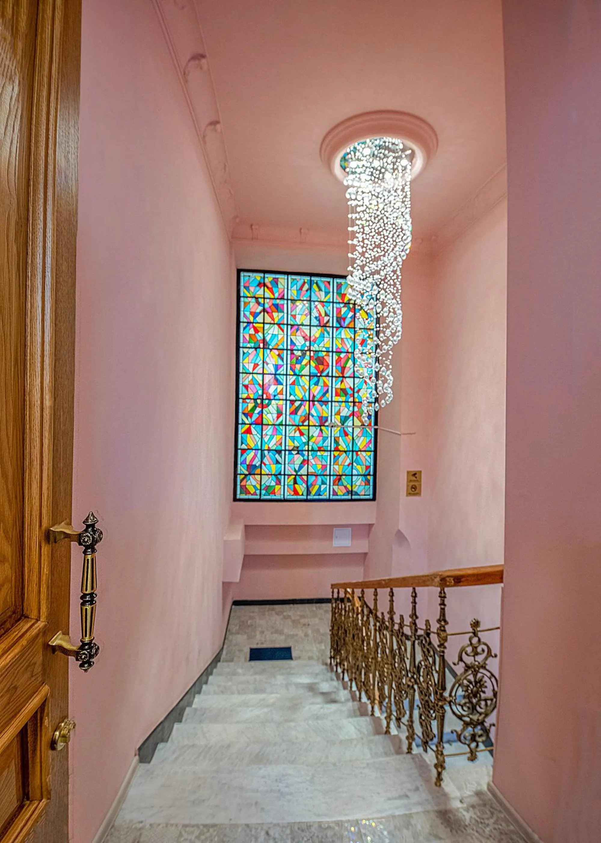 Decorative detail in Vintage Hotel