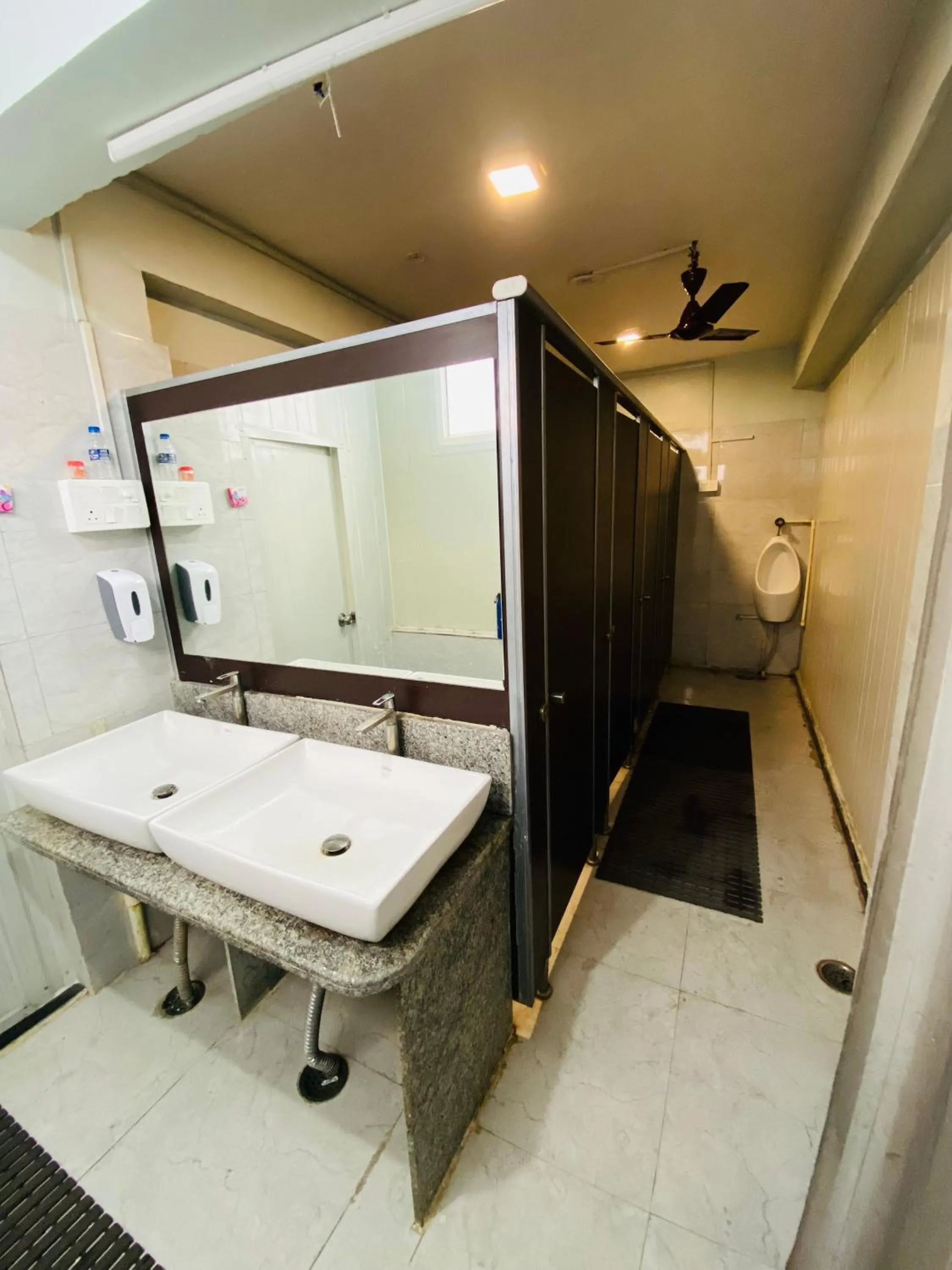Bathroom in Homestay Ac Dormitory