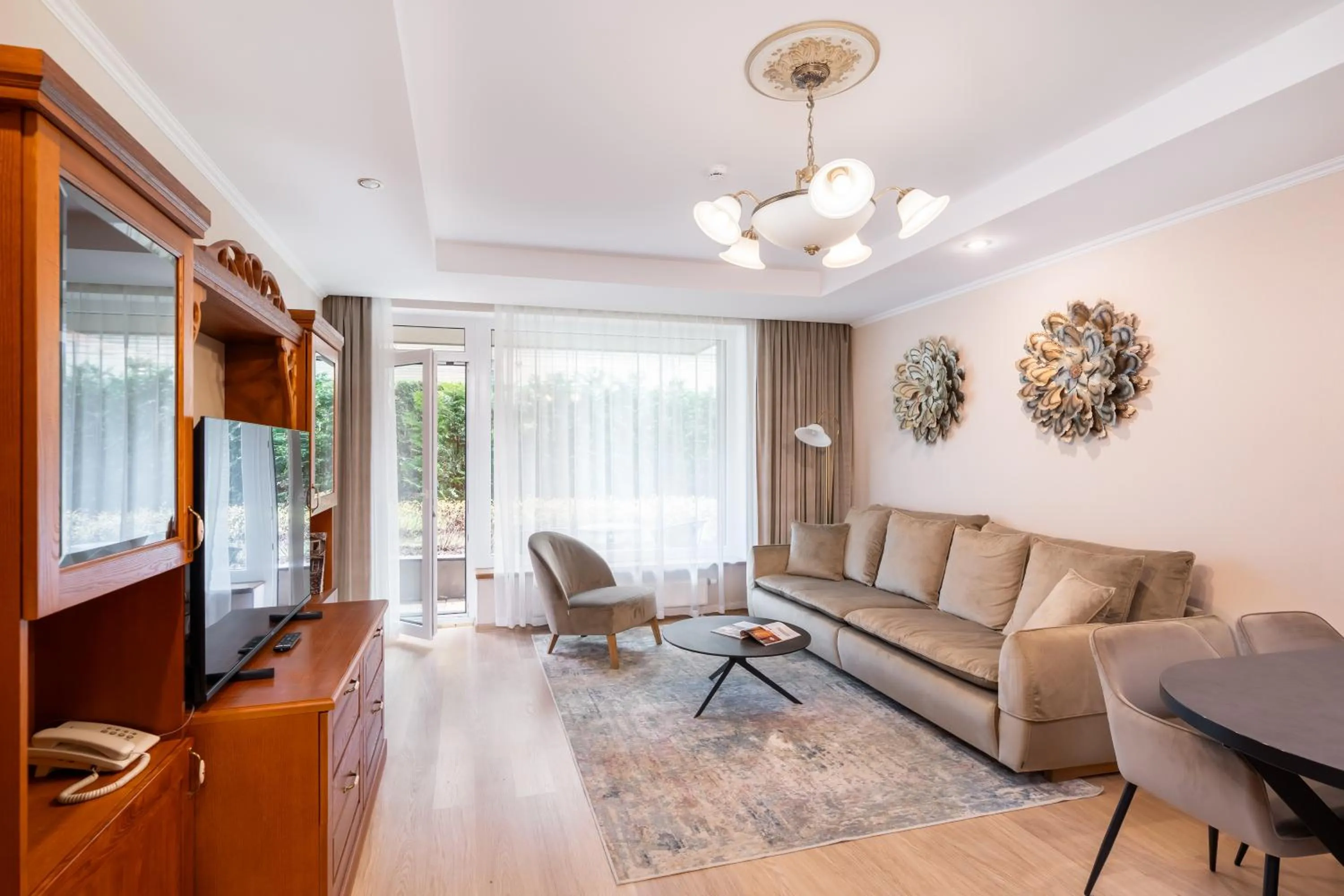 Villa Alvīne Family Apart-Hotel