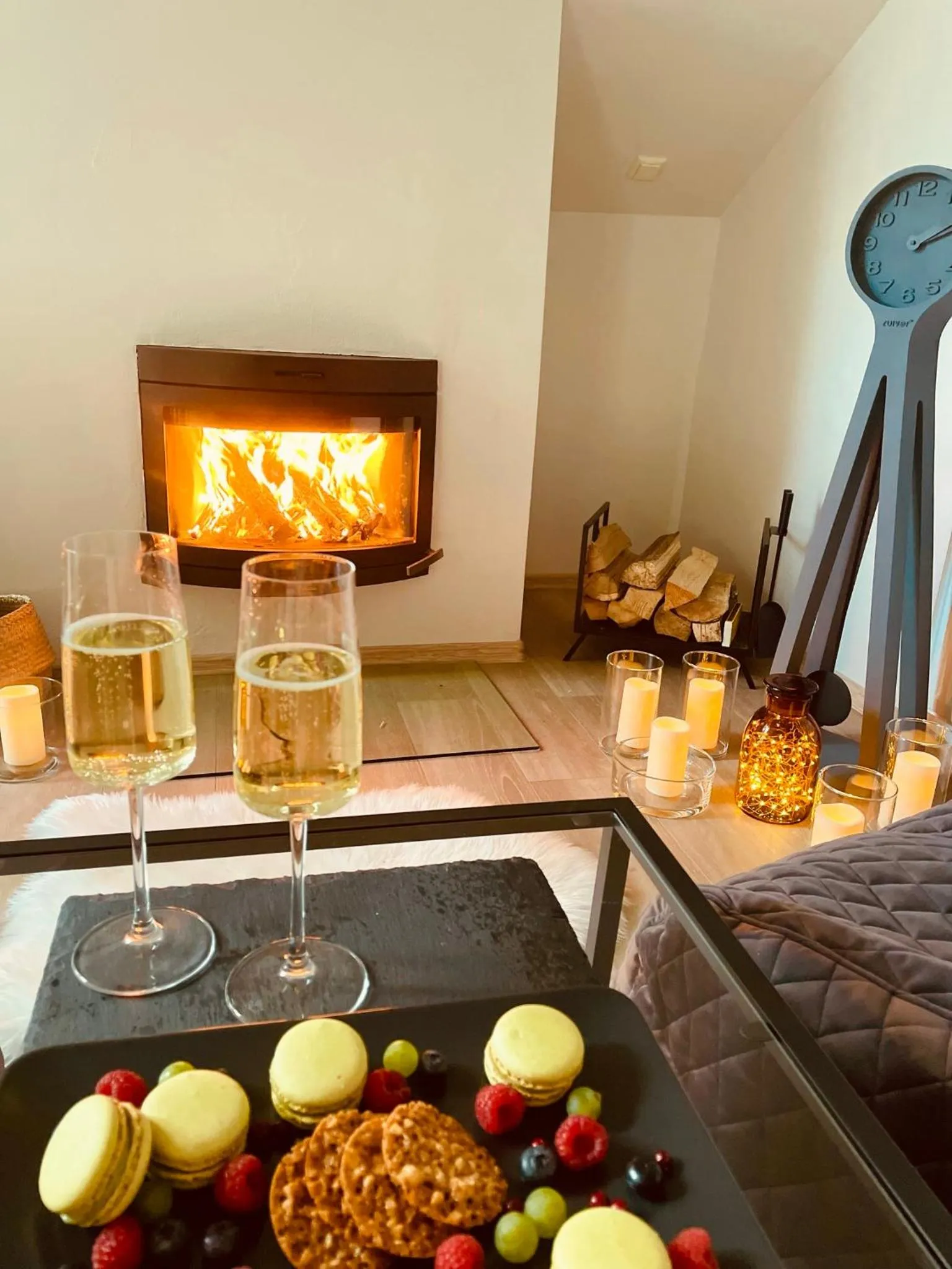 flat iron in Villa Alvīne Family Apart-Hotel