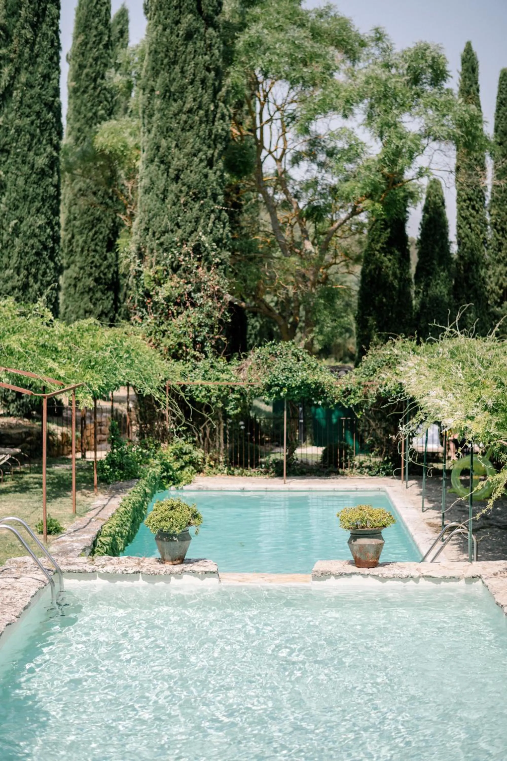 Swimming pool in La Bastide de Marie, Maisons et Hôtels Sibuet