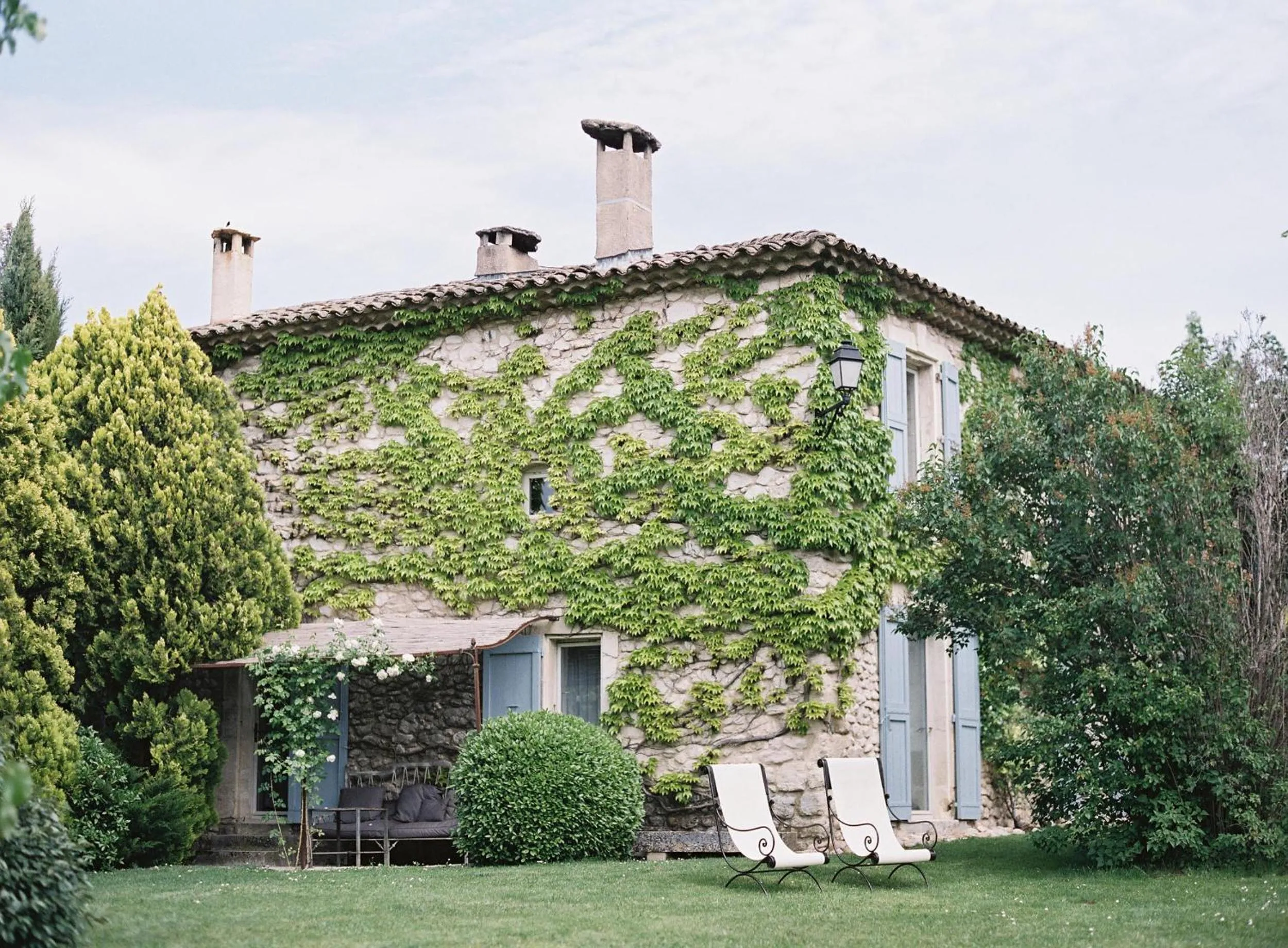 Facade/entrance in La Bastide de Marie, Maisons et Hôtels Sibuet