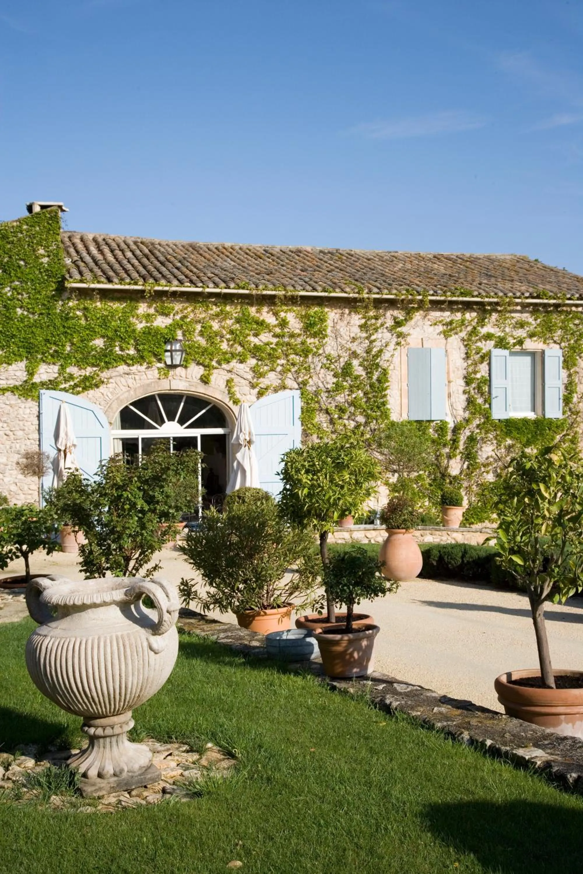 Facade/entrance in La Bastide de Marie, Maisons et Hôtels Sibuet