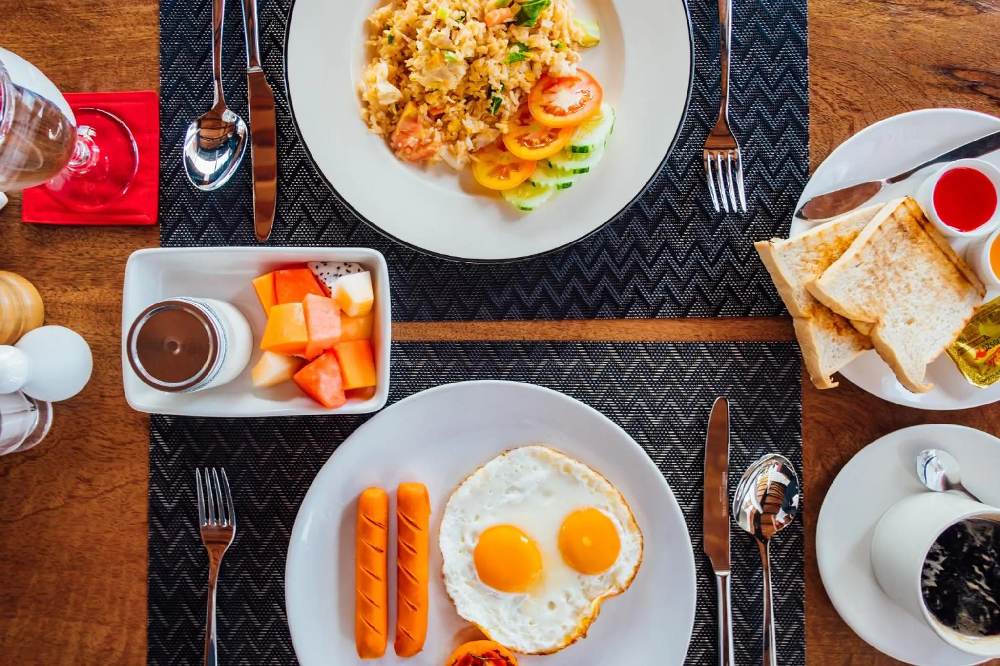 Food and drinks in The Riviera Champasak