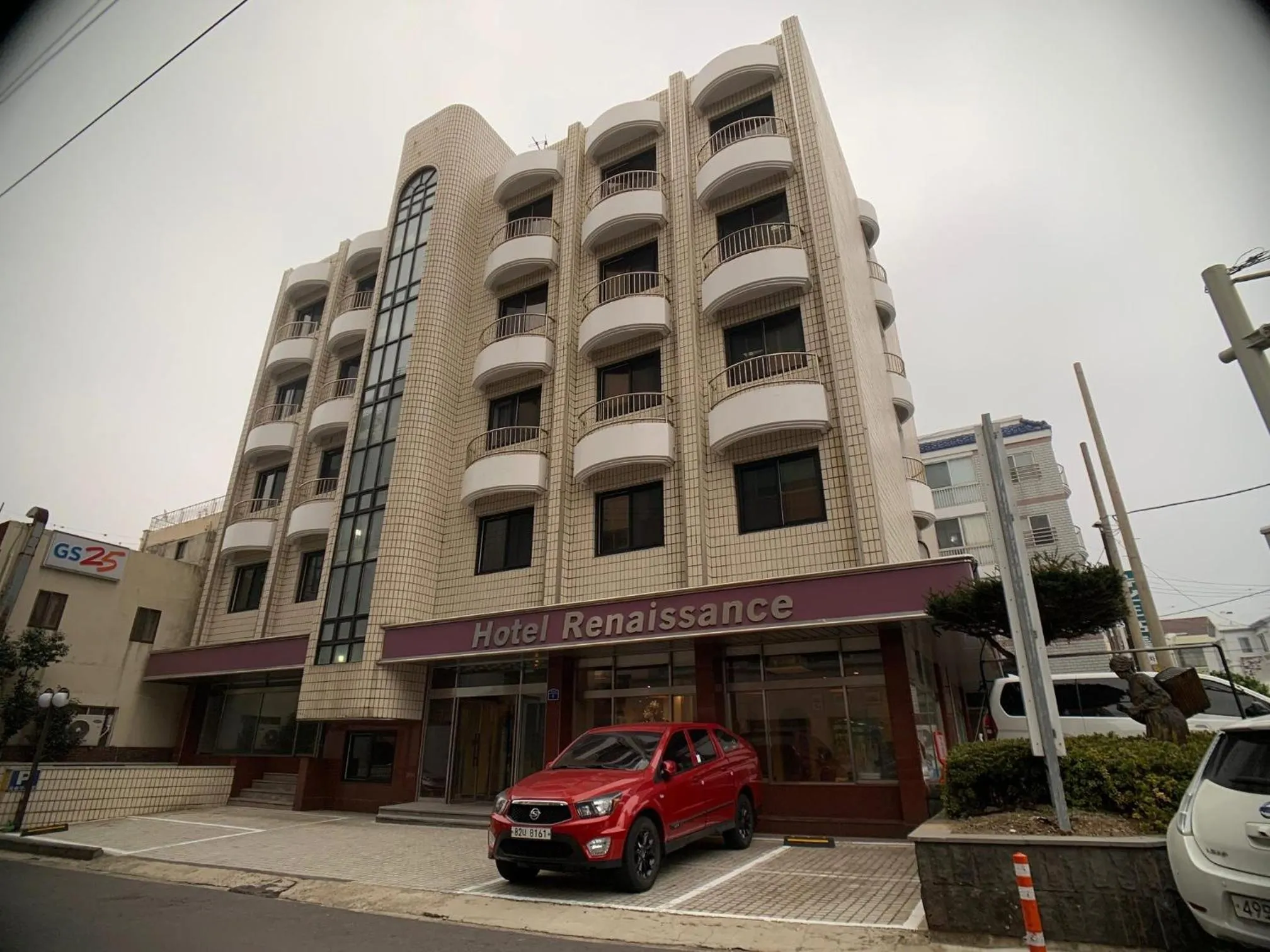 Property building in Jeju Renaissance Hotel