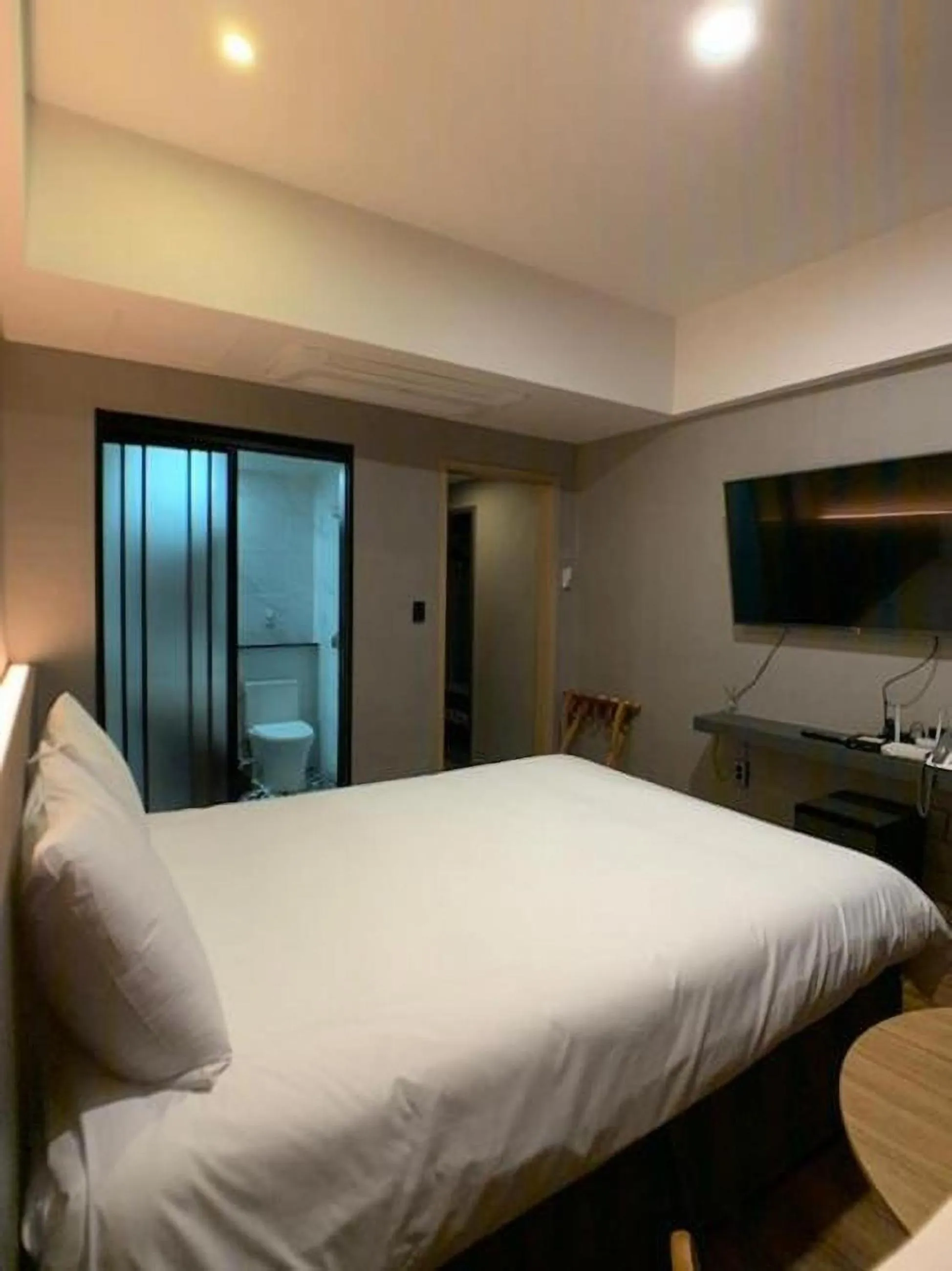 Bed in Jeju Renaissance Hotel