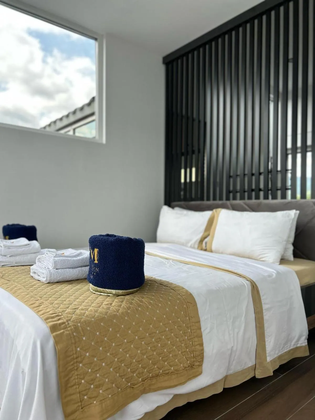 Bed in Villa Madison