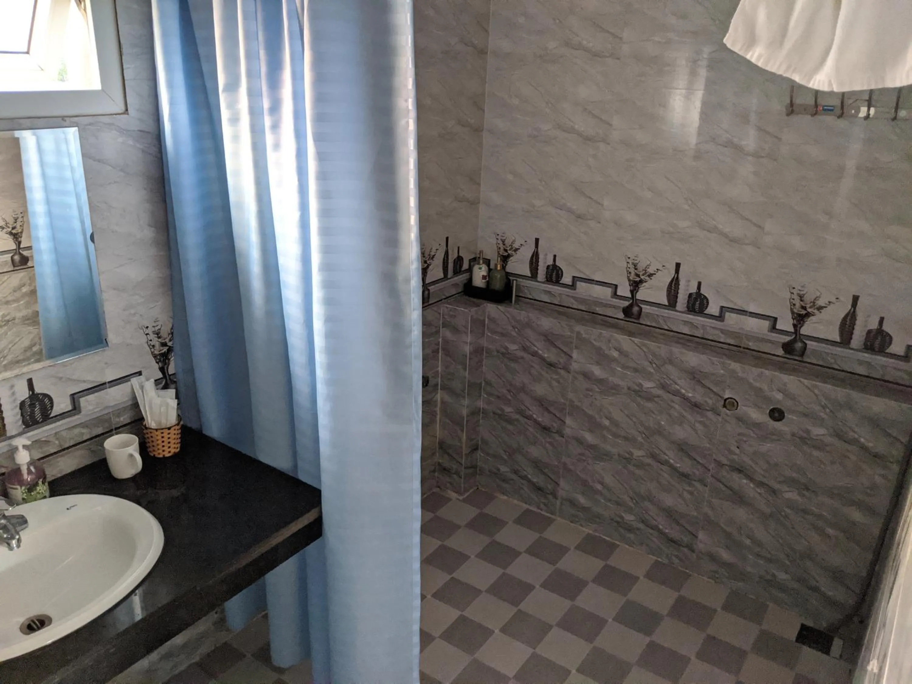 Shower in Ninh Binh Greenland Homestay