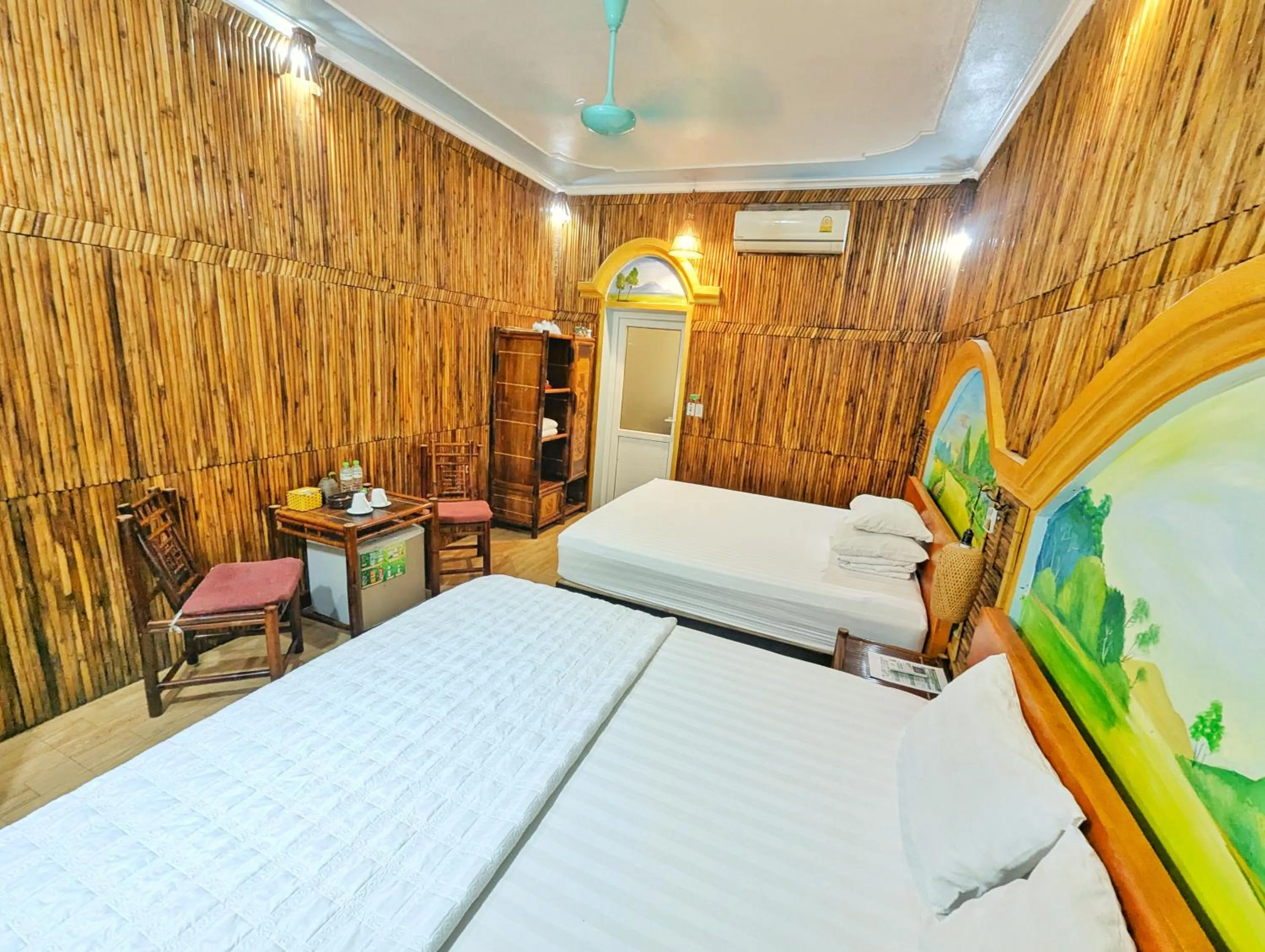 Bed in Ninh Binh Greenland Homestay