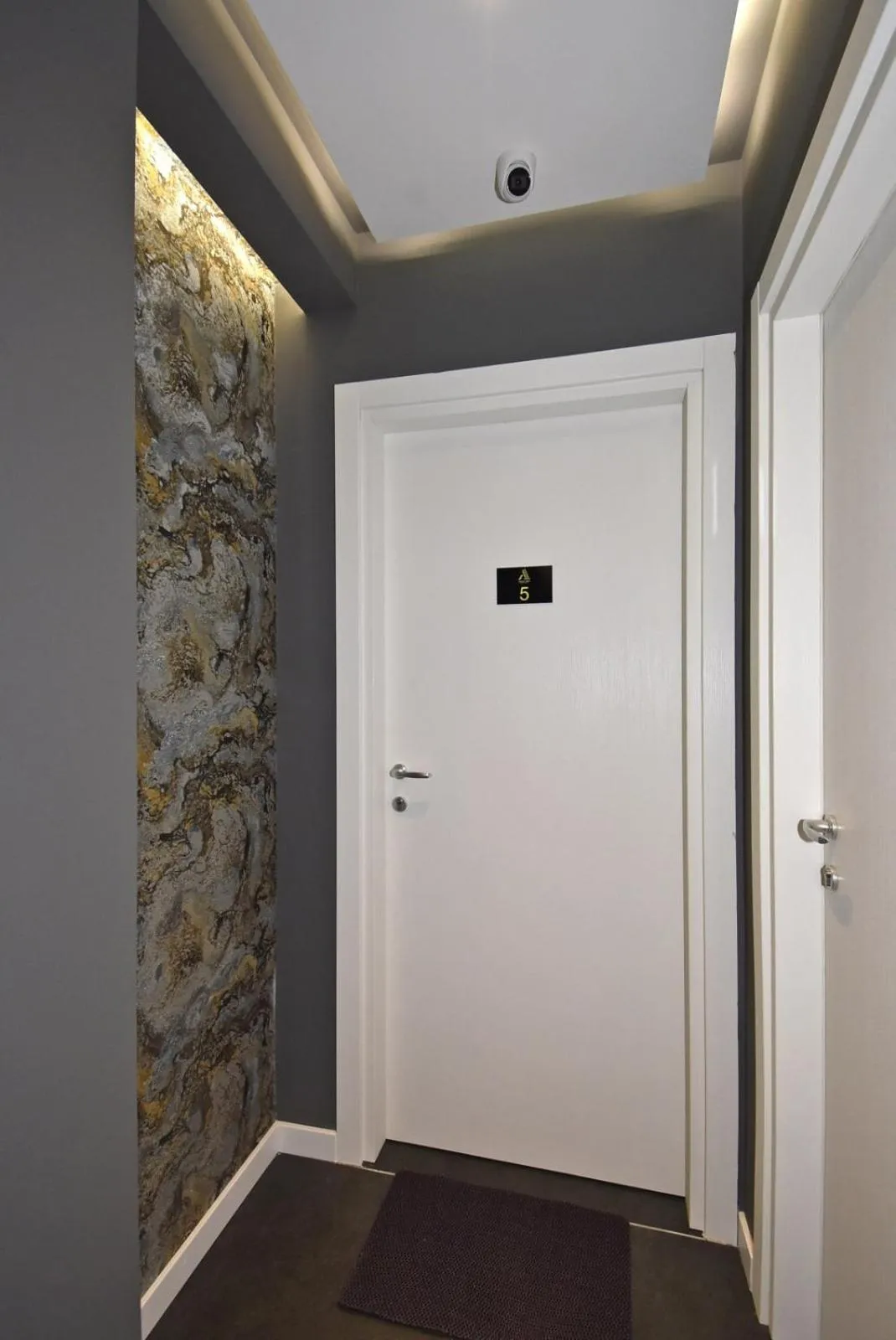 Photo of the whole room in Avenue ApartHotel