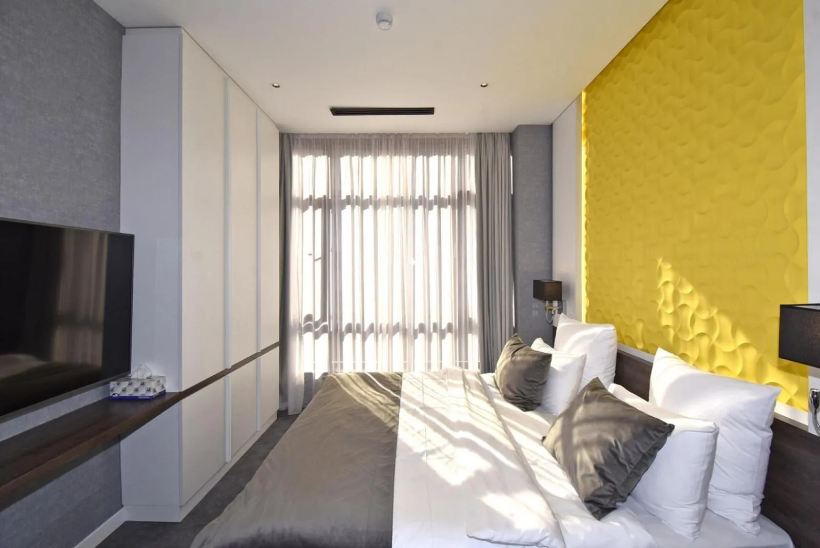 Photo of the whole room, Bed in Avenue ApartHotel