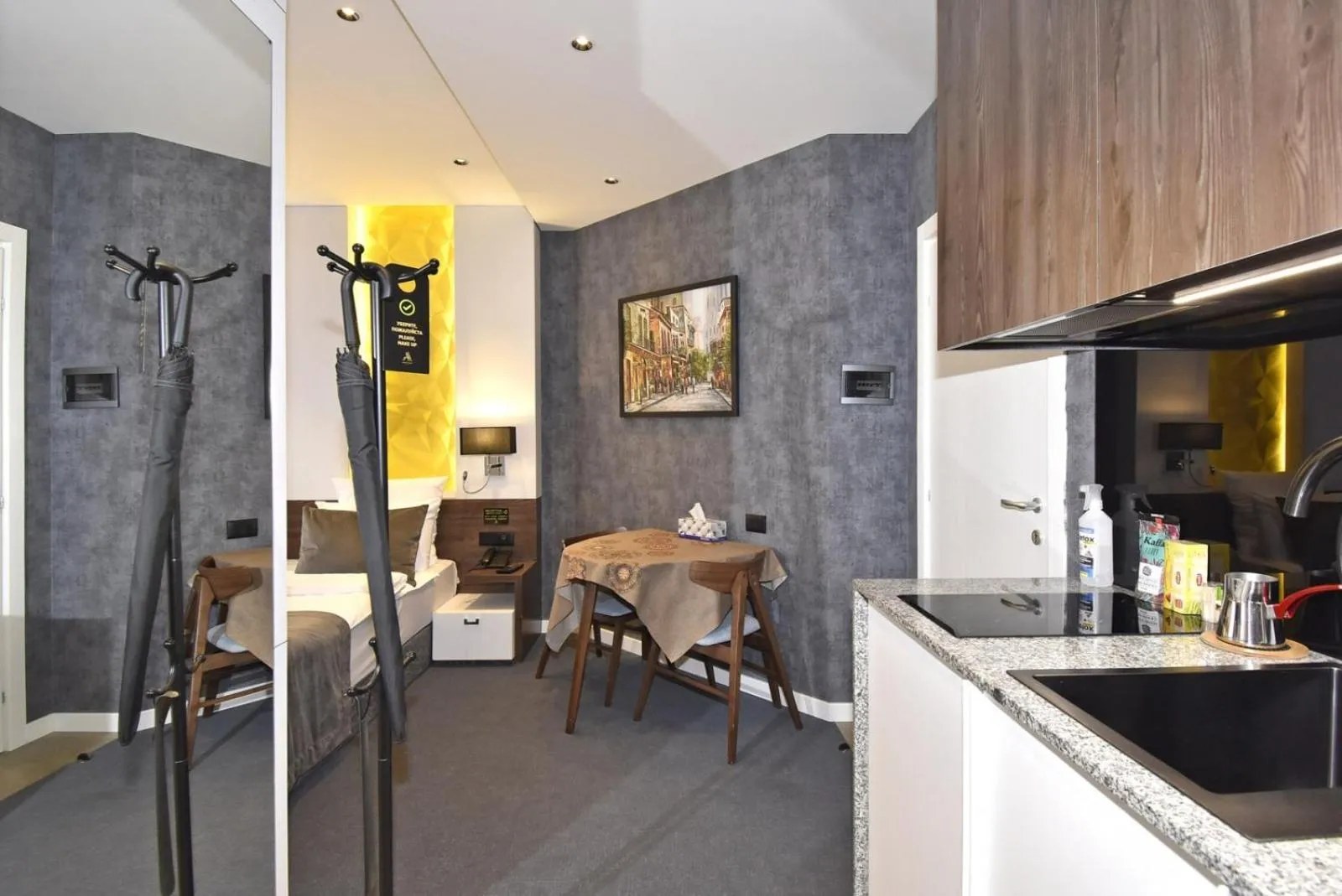 Kitchen or kitchenette in Avenue ApartHotel