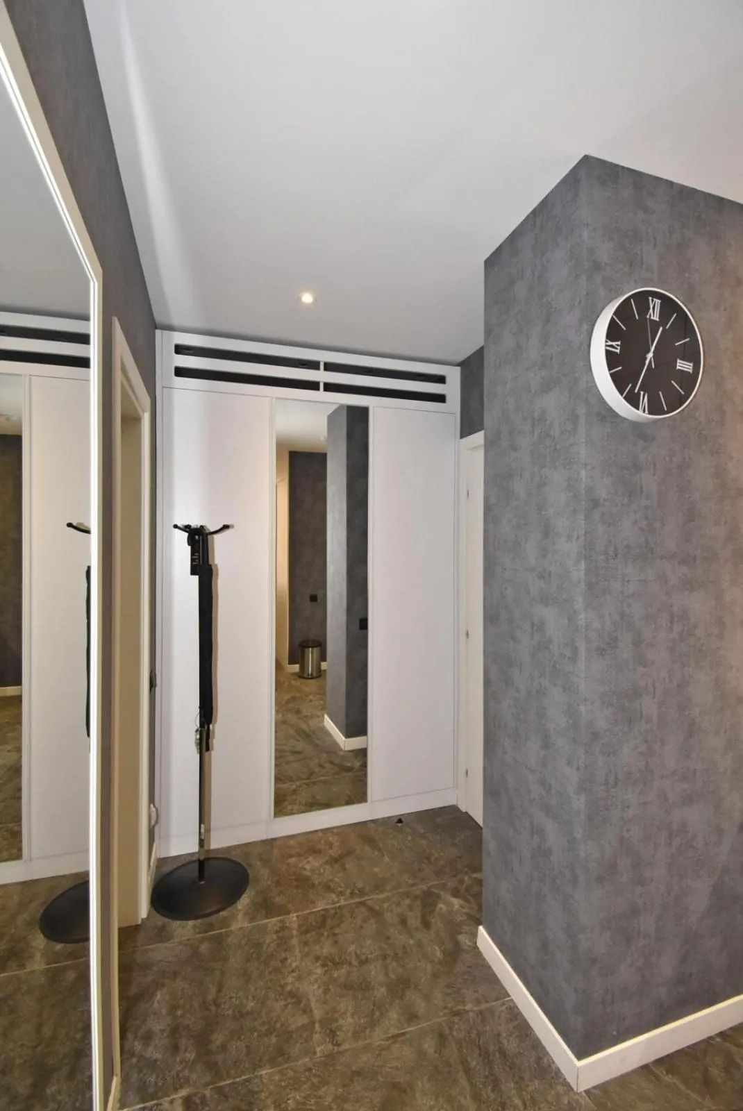 Photo of the whole room in Avenue ApartHotel