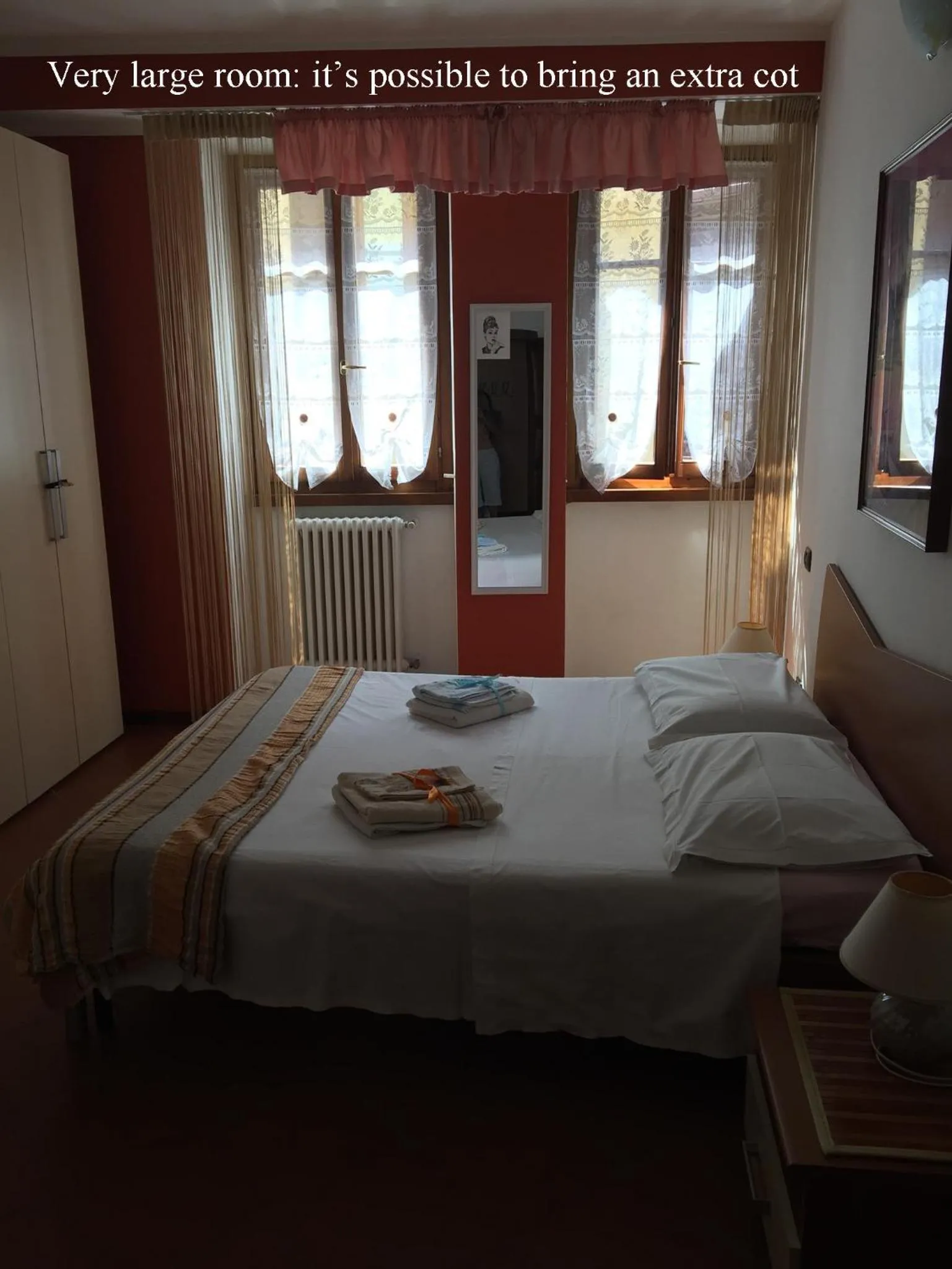 Bedroom, Bed in Incanto Sublime
