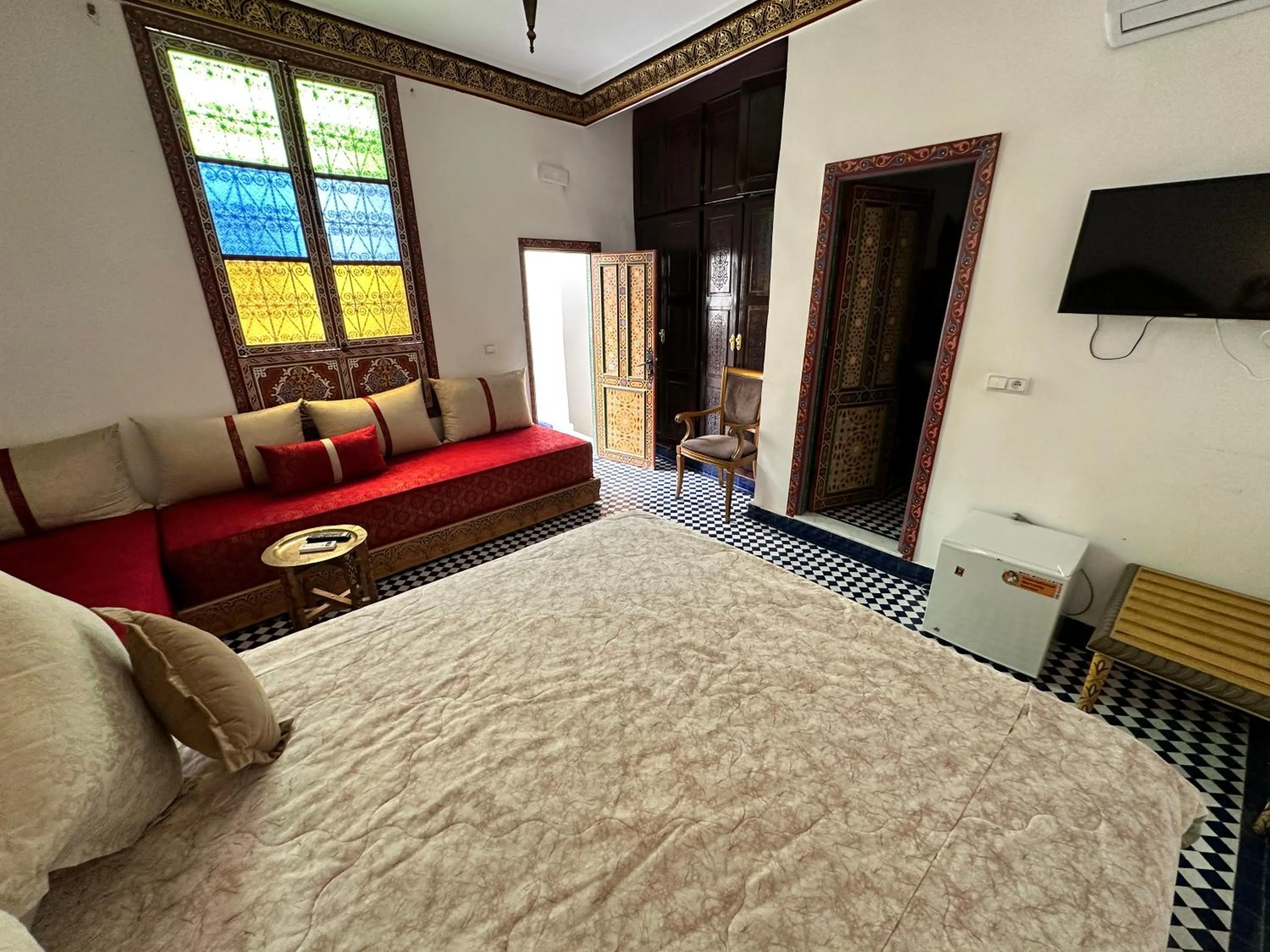 Bed in Riad Shama Fes