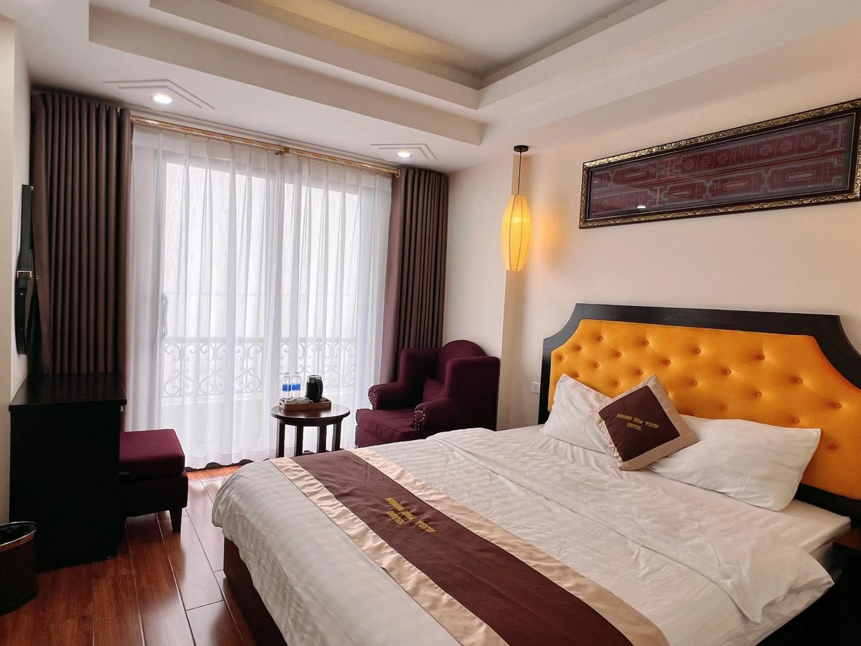 Bed in Muong Hoa View Hotel