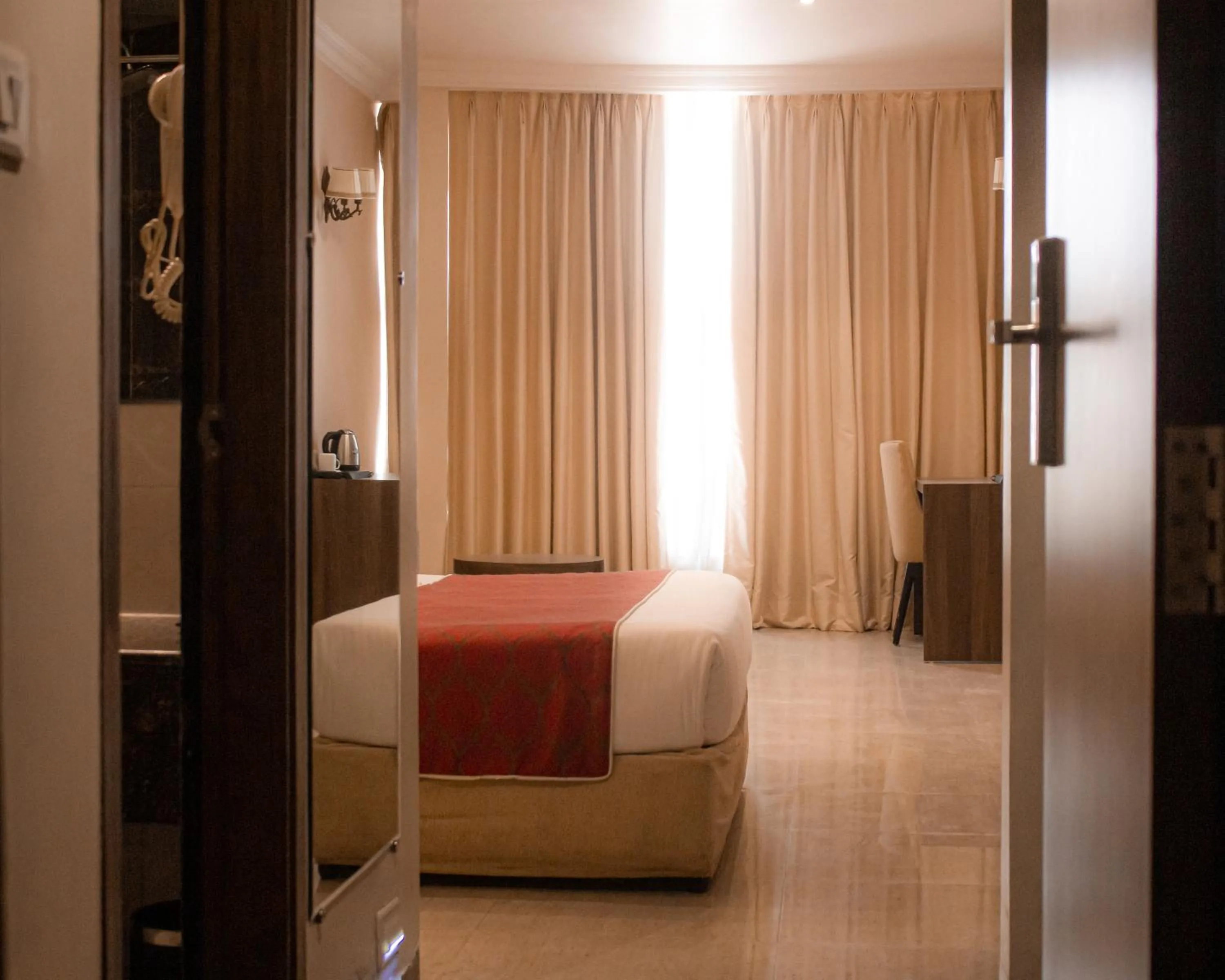 Hotel Highway Hari