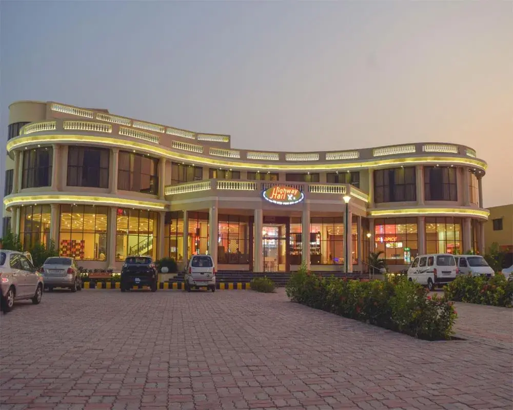 Hotel Highway Hari Hotel Highway Hari