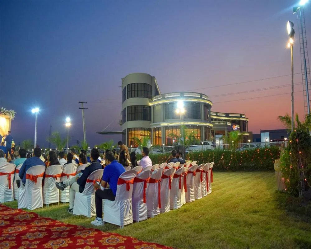 Banquet/Function facilities in Hotel Highway Hari