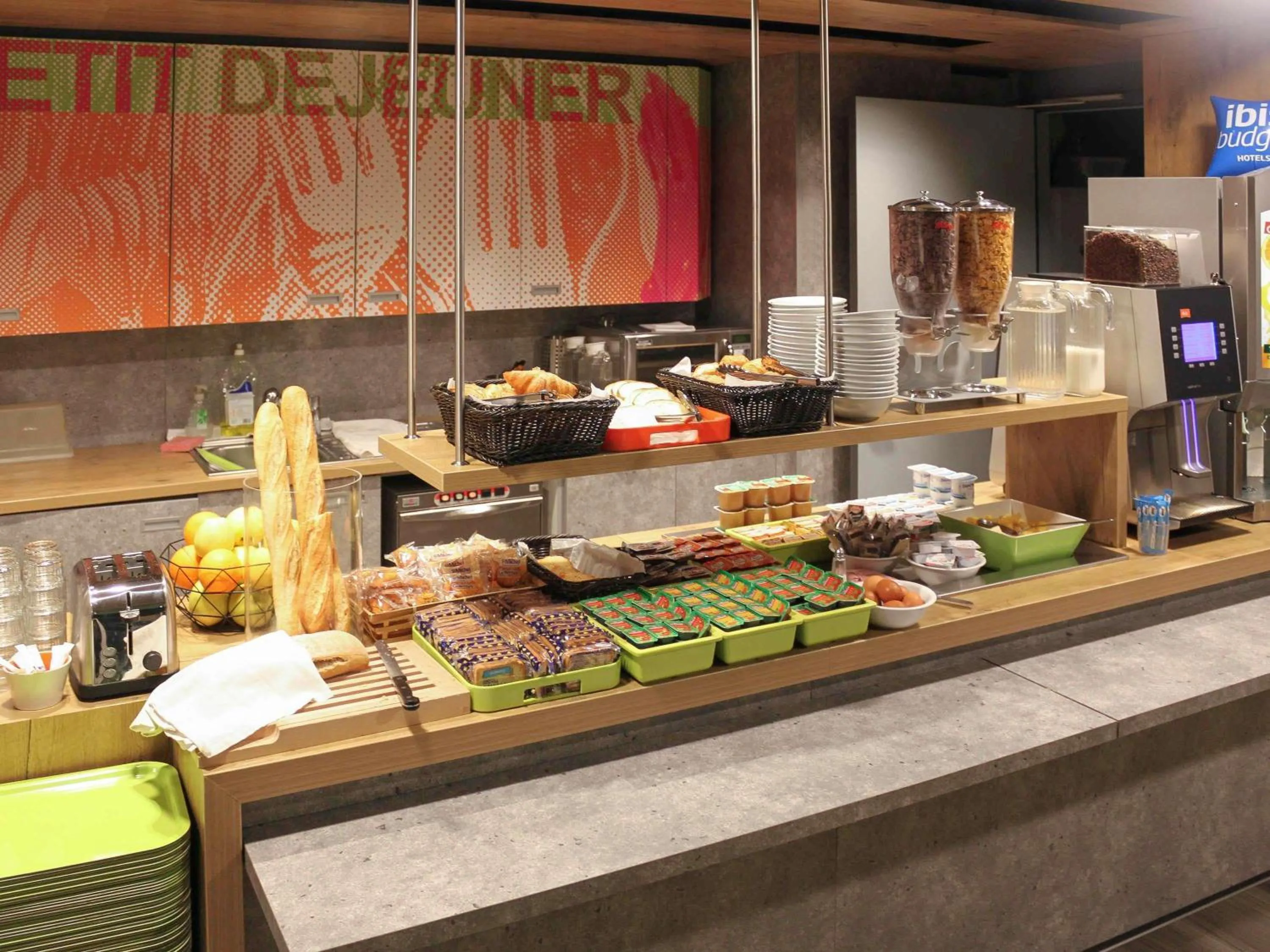 Breakfast in Ibis Budget Limoges Nord