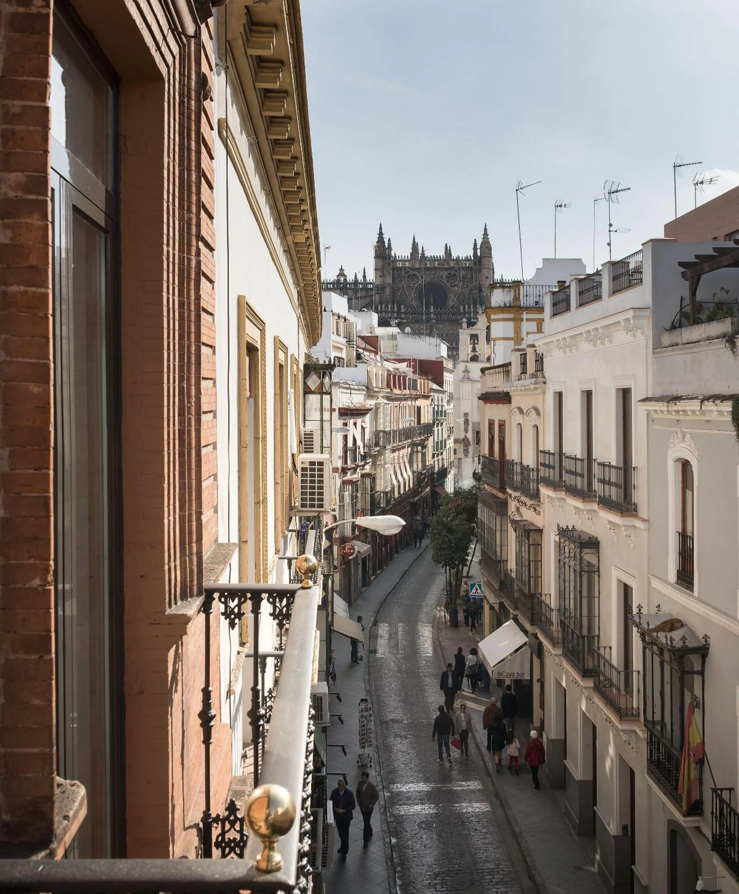 Street view in Puerta Catedral Holiday Suites
