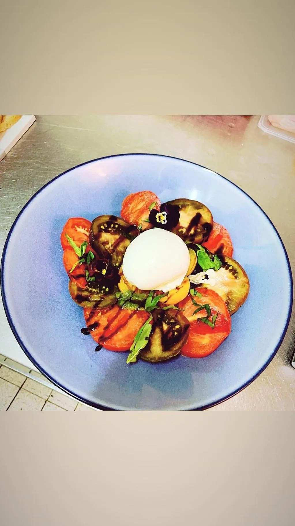 Food in Logis Cris Hôtel et Restaurant, Lyon Sud-Est