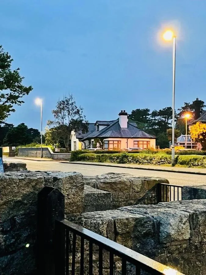 Garden in The Oystercatcher