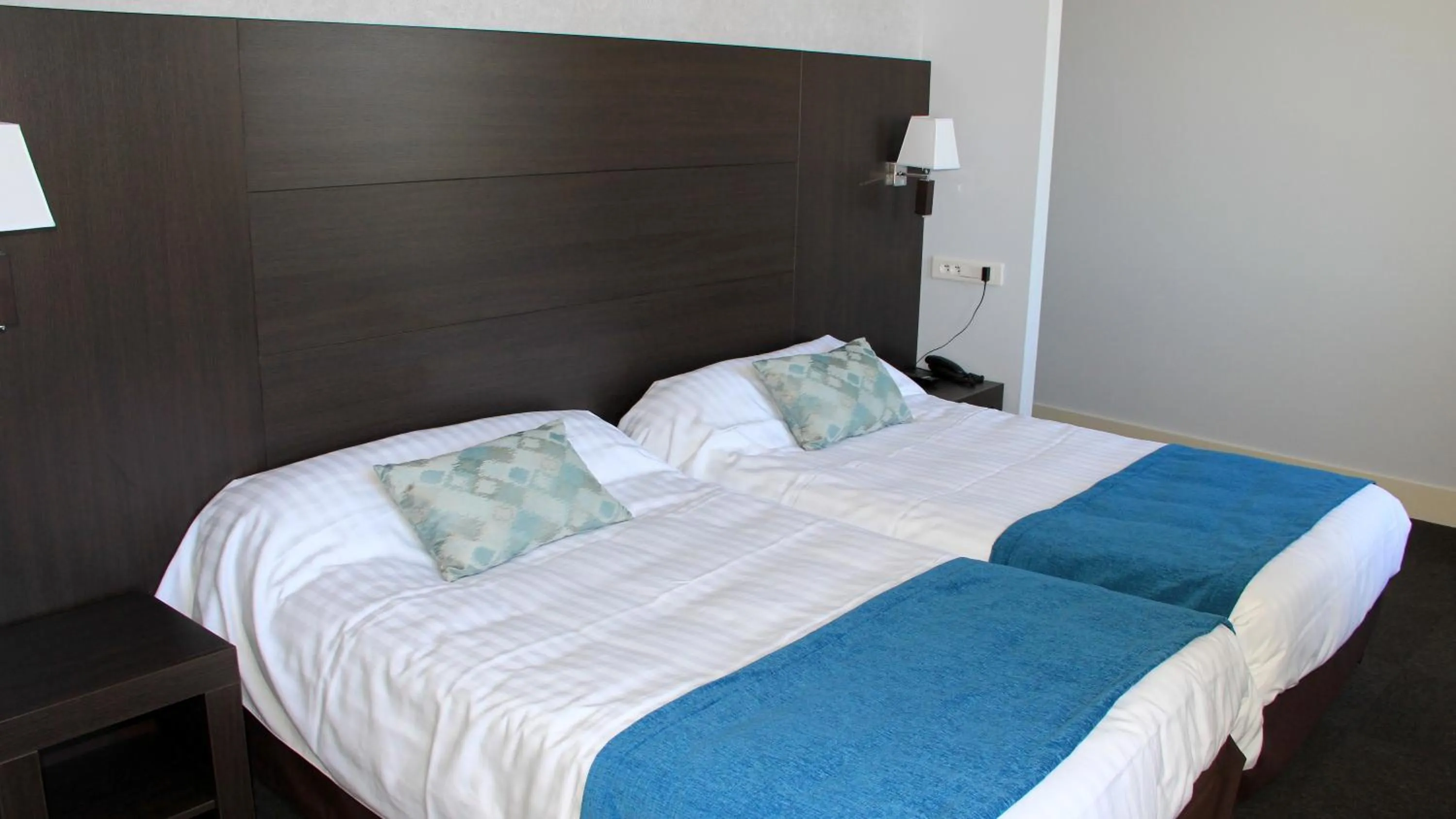 Bed in Hotel de la Basilique