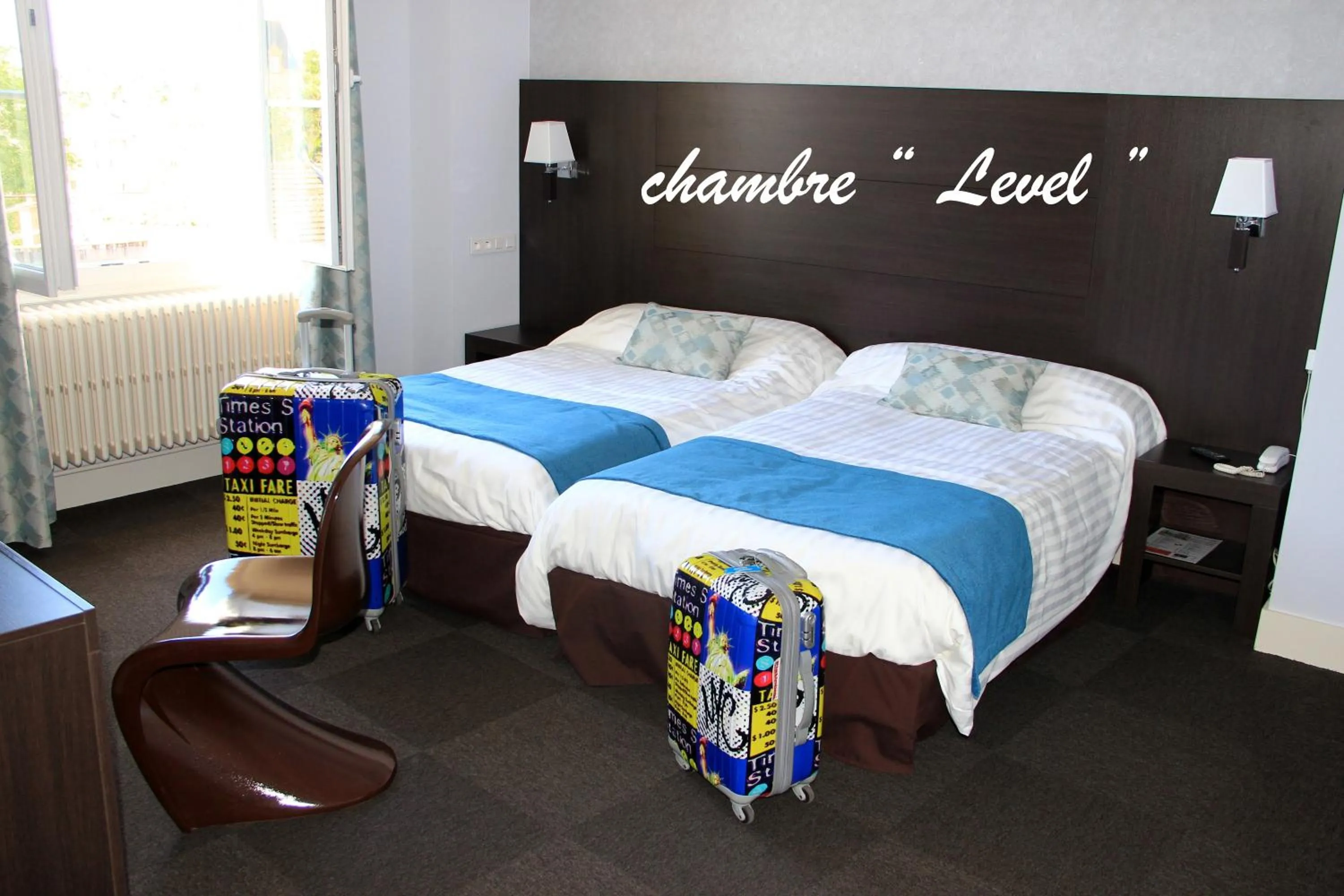 Bed in Hotel de la Basilique