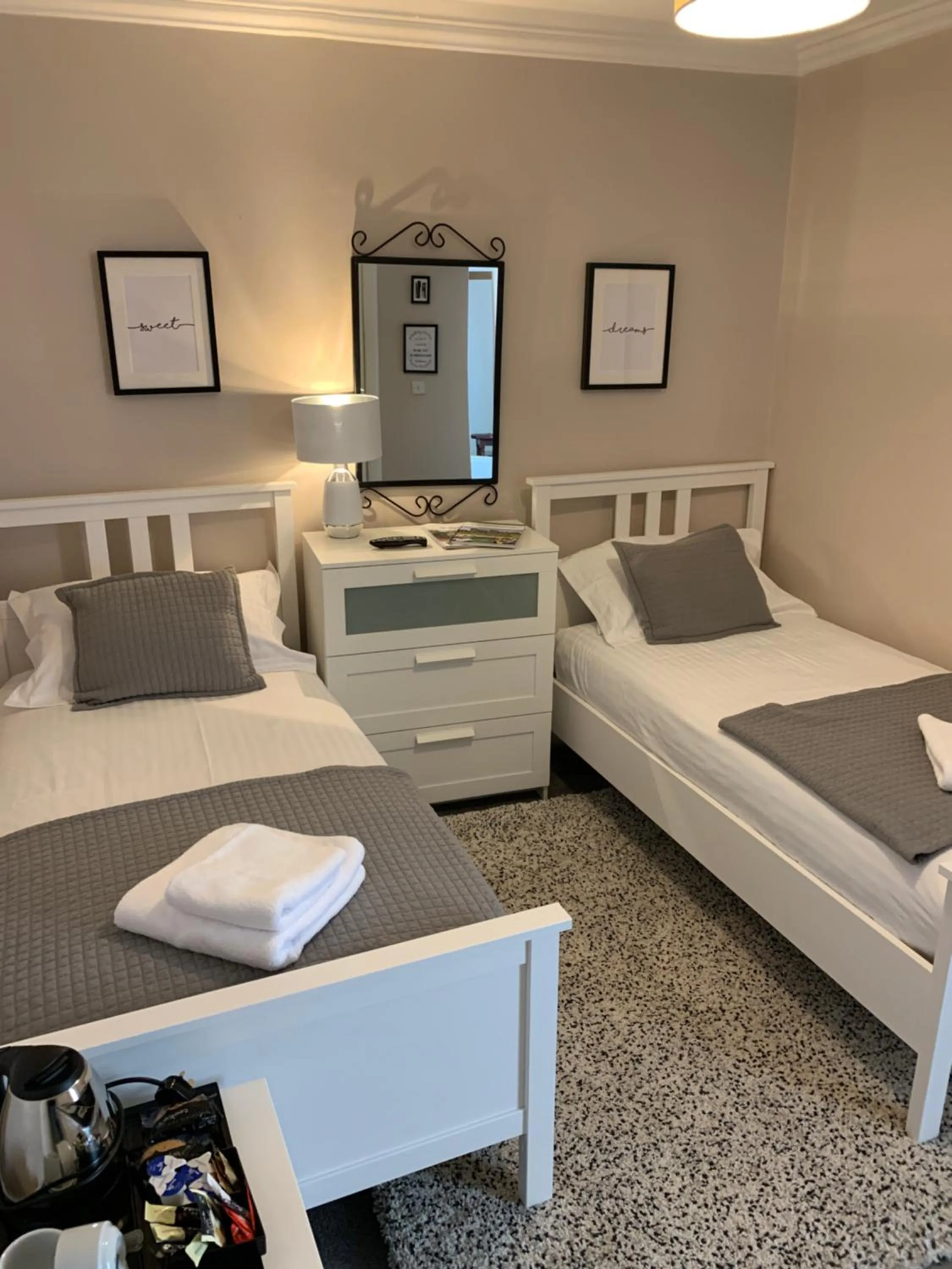 Bedroom in The White Swan Hotel