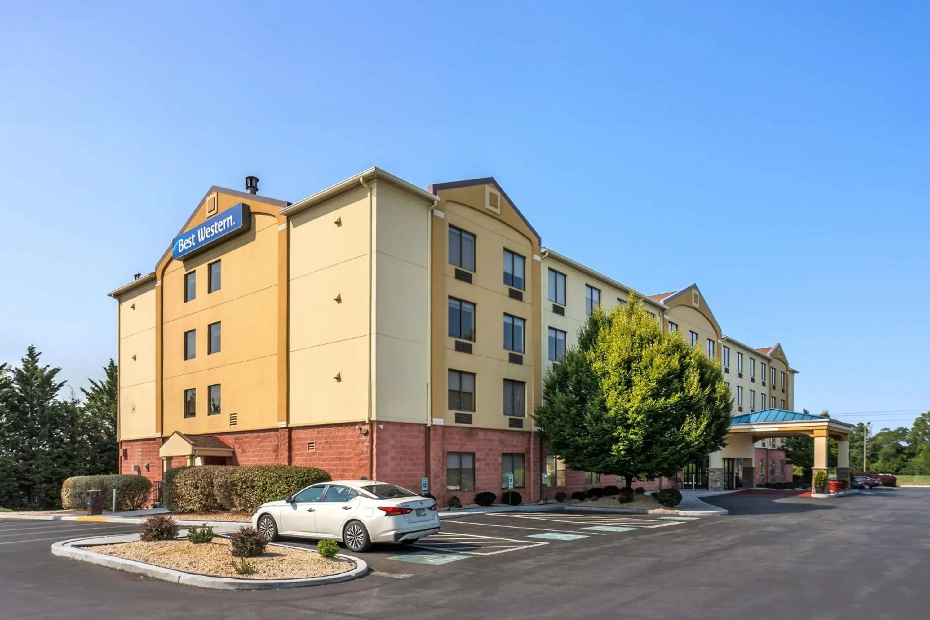 Property building in Best Western Grantville Hershey Property building in Best Western Grantville Hershey