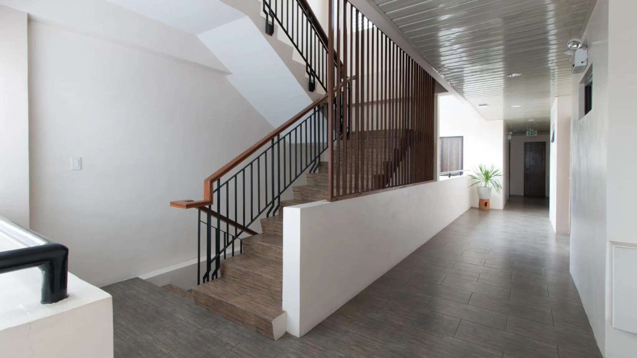 Other in RedDoorz Plus @ Diola Villamonte Bacolod