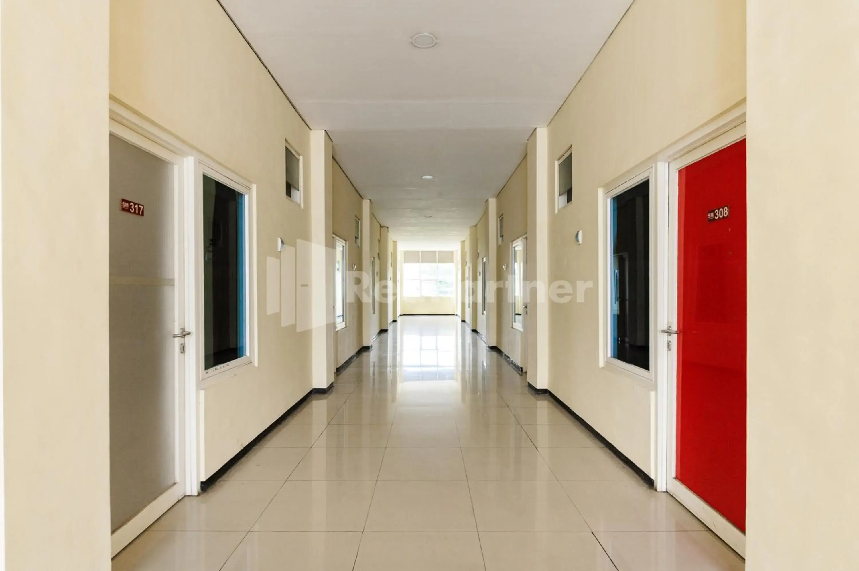 Property building in SM Guest House Malang Property building in SM Guest House Malang