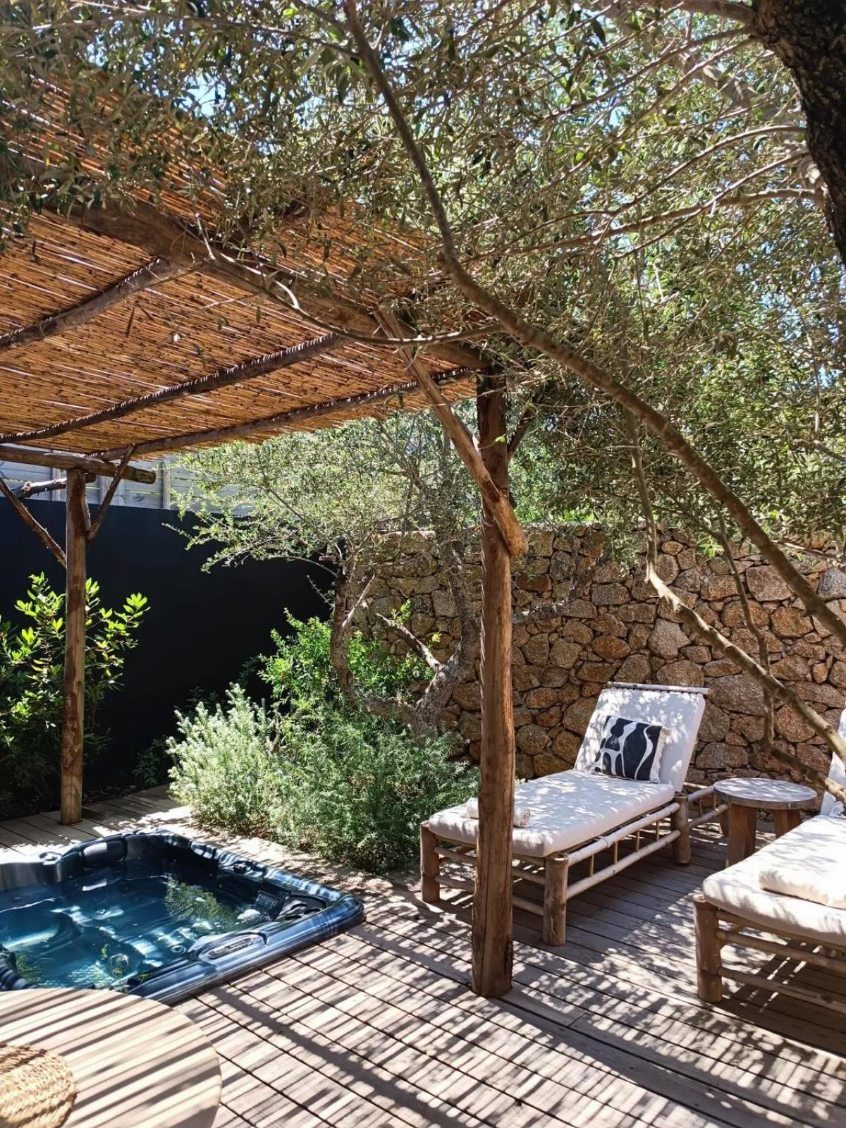 Hôtel Les Suites Du Maquis