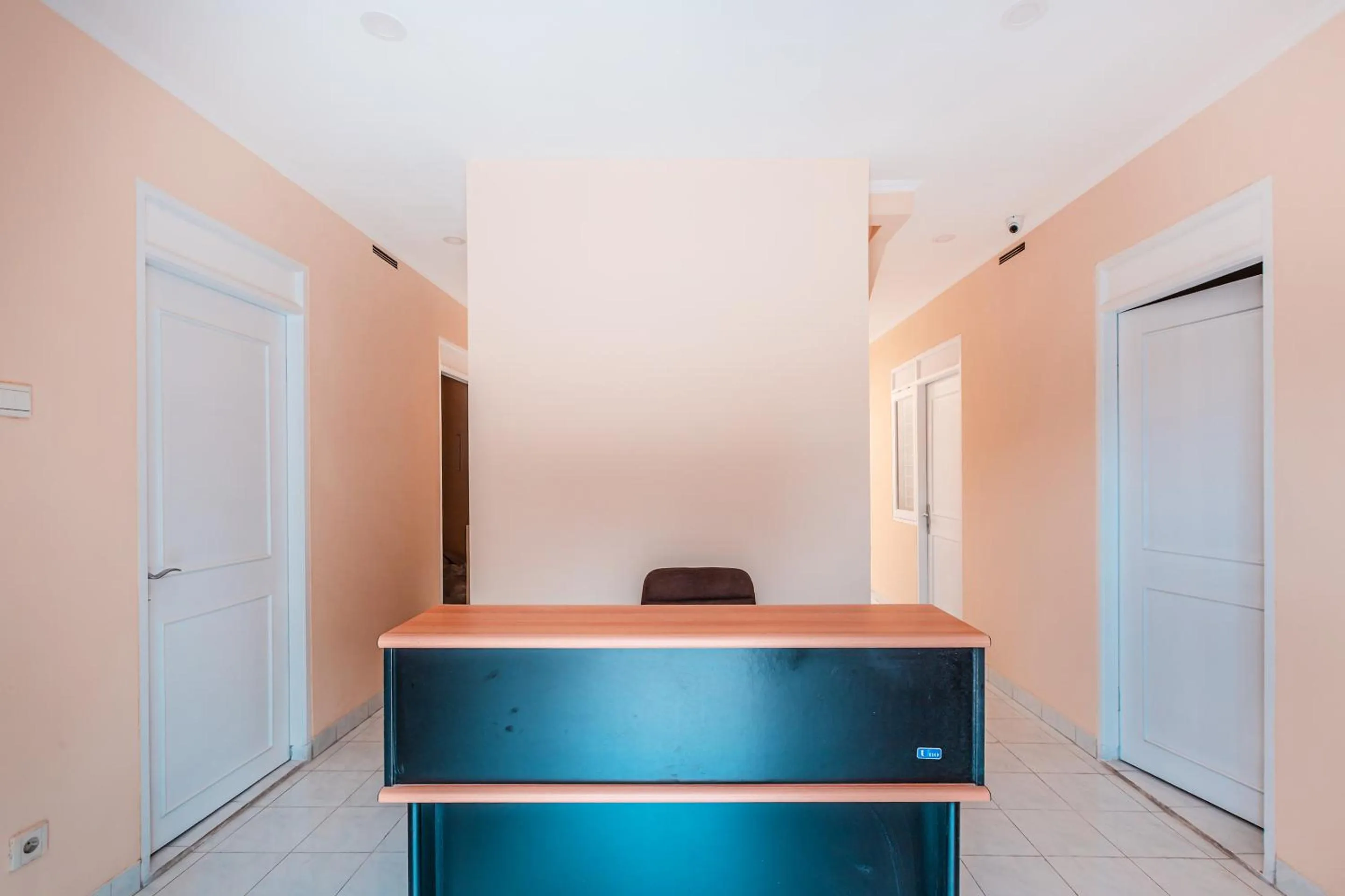 Facade/entrance in RedDoorz @ Pavilion Residence Cikarang