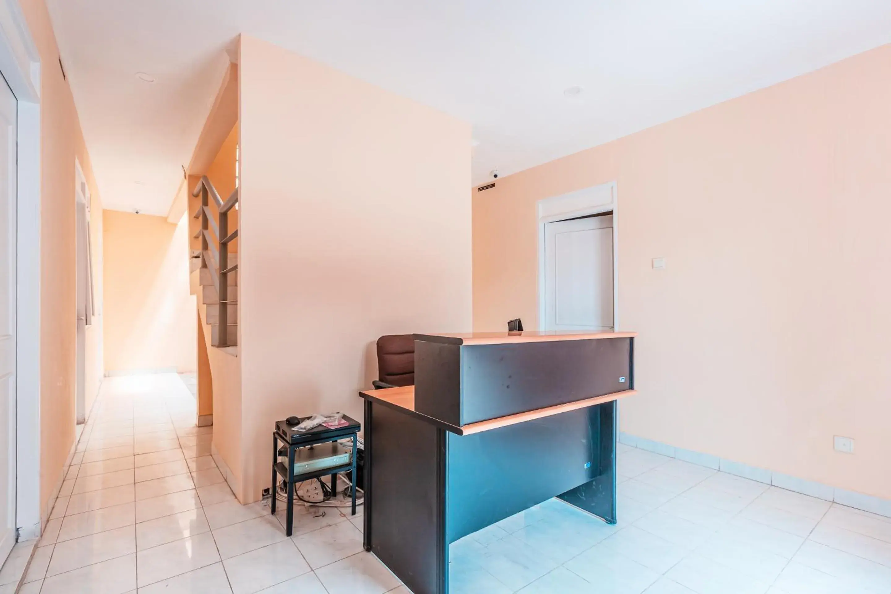 Lobby or reception in RedDoorz @ Pavilion Residence Cikarang Lobby or reception in RedDoorz @ Pavilion Residence Cikarang