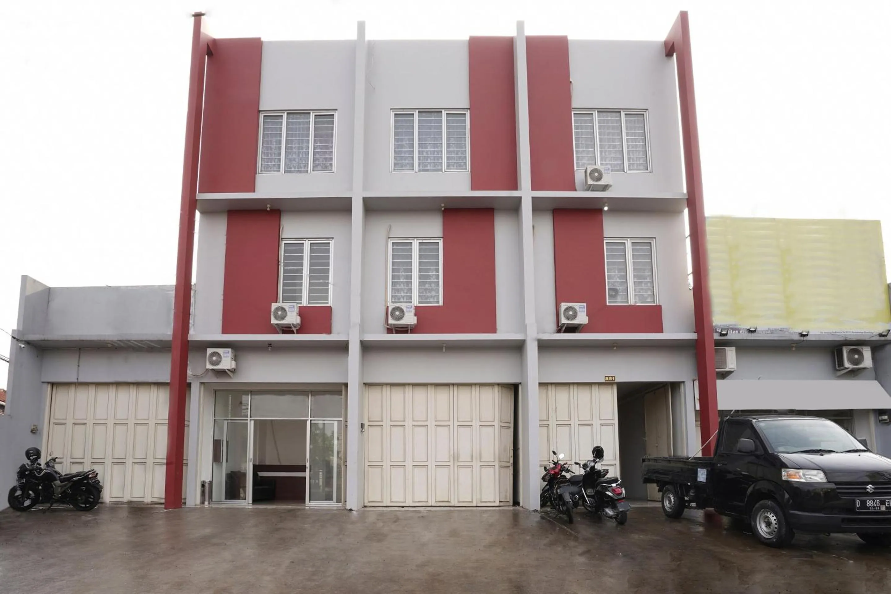 Facade/entrance in Hotel O Cibeureum Residence