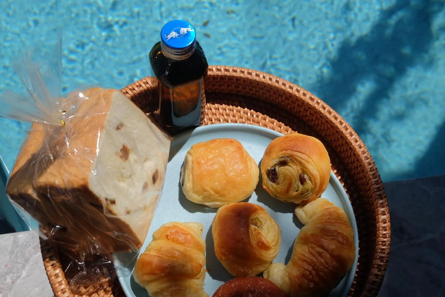 Swimming pool in The 1993 Homestay