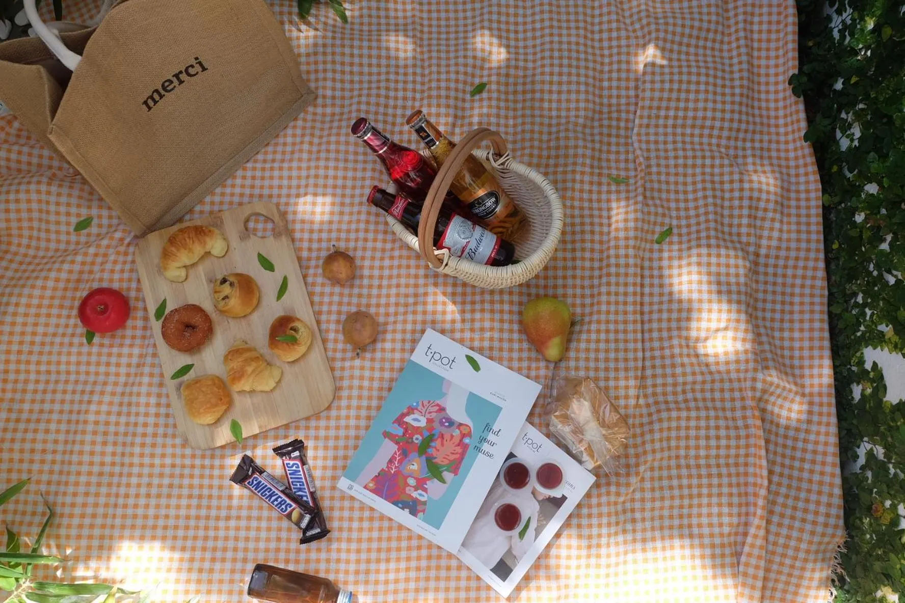 Swimming pool in The 1993 Homestay