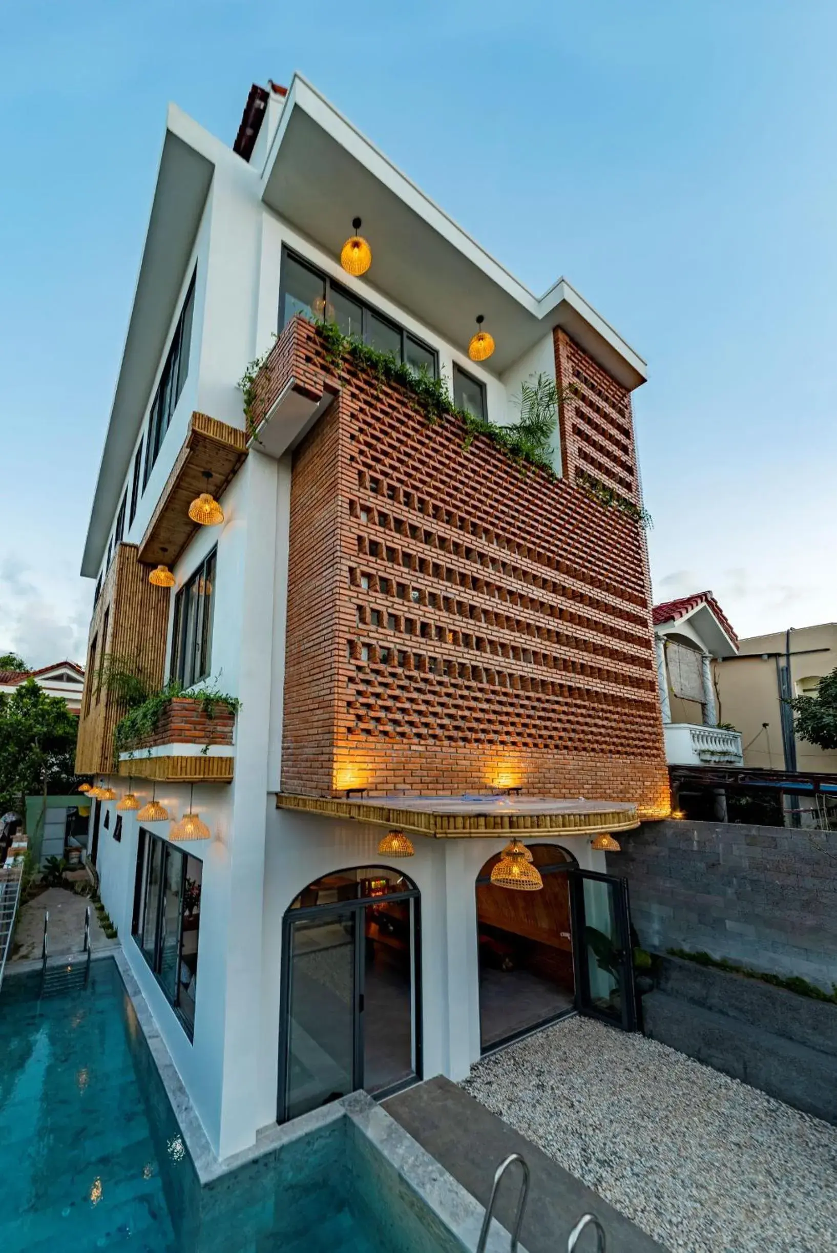 Property building in The 1993 Homestay Property building in The 1993 Homestay