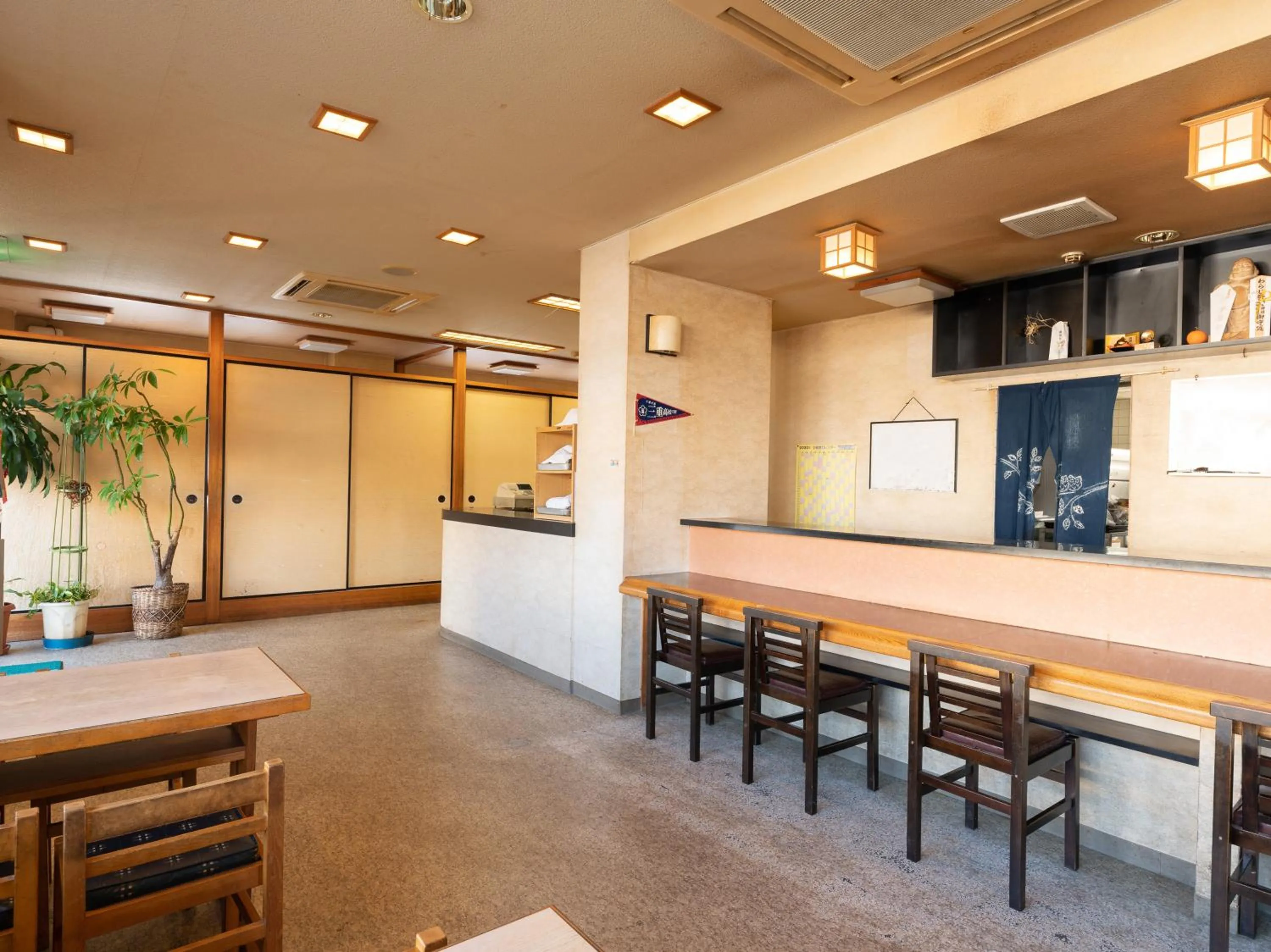 Restaurant/places to eat in Tabist Station Hotel Isobe Ise-Shima