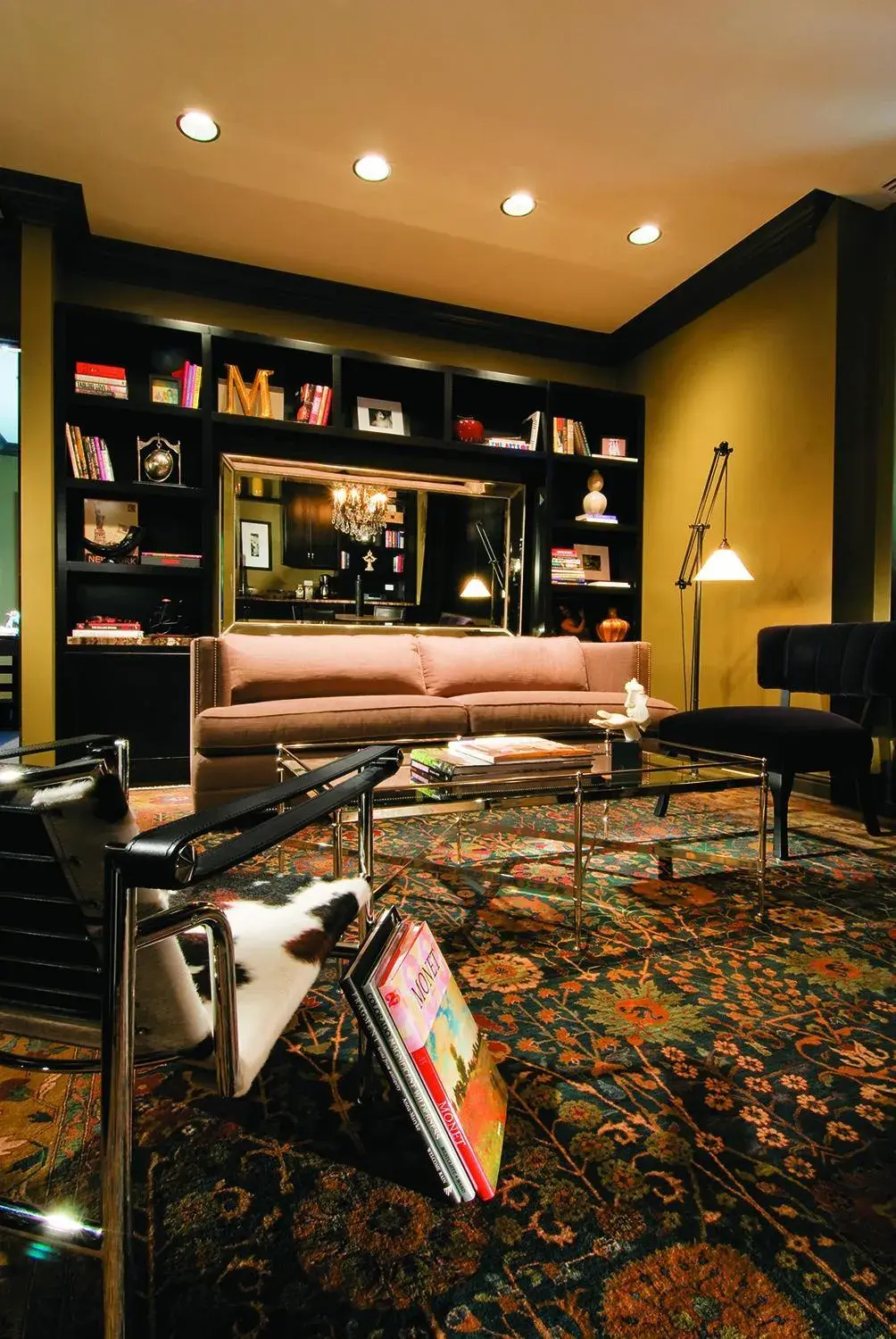 Living room in Hotel Zaza Houston Museum District Living room in Hotel Zaza Houston Museum District