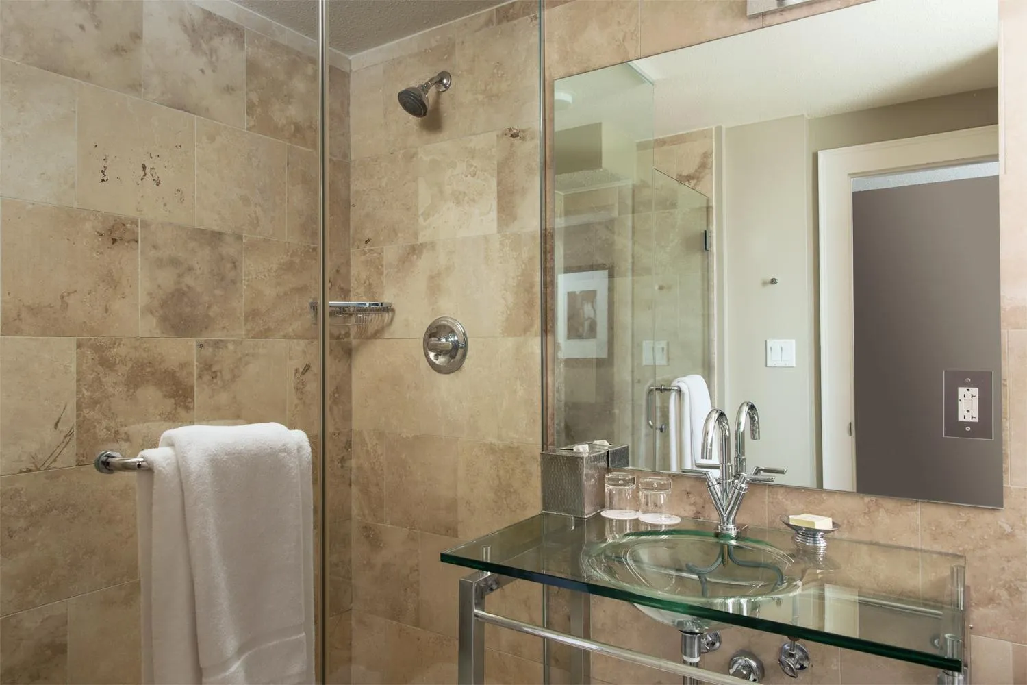 Bathroom in Hotel Zaza Houston Museum District