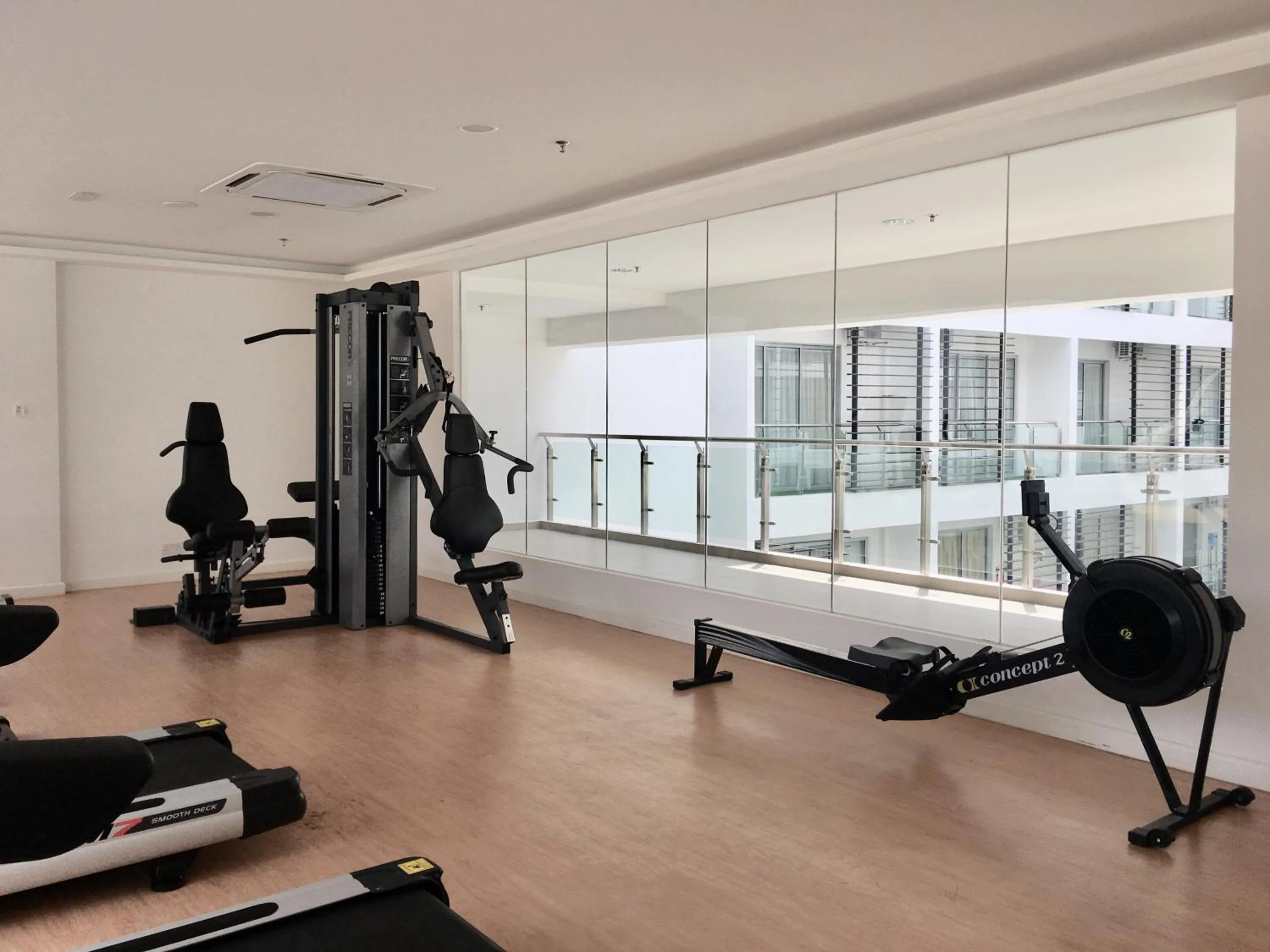 Fitness centre/facilities in Homesuite' Home at Aeropod SOVO