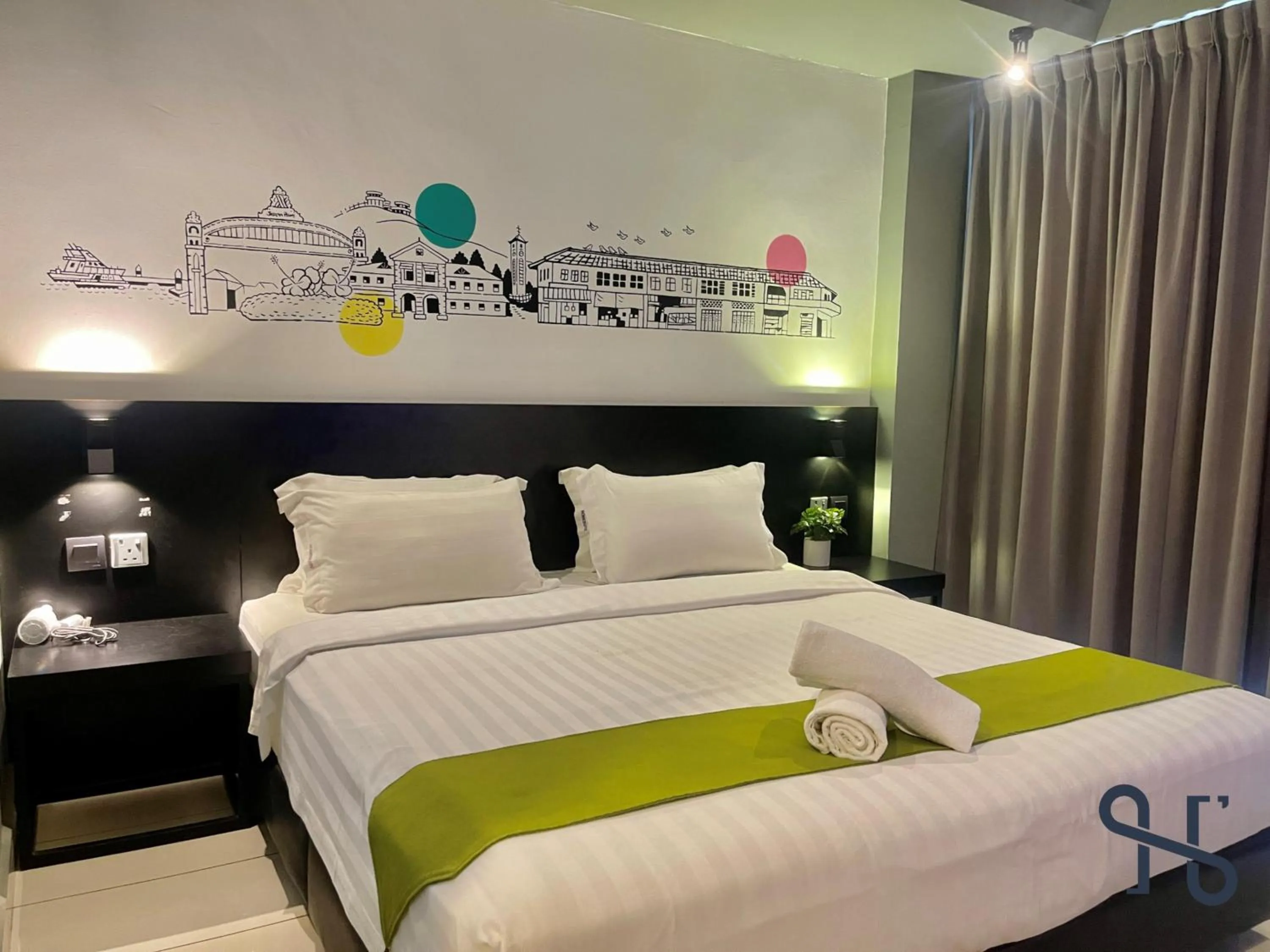 Bed in Homesuite' Home at Aeropod SOVO