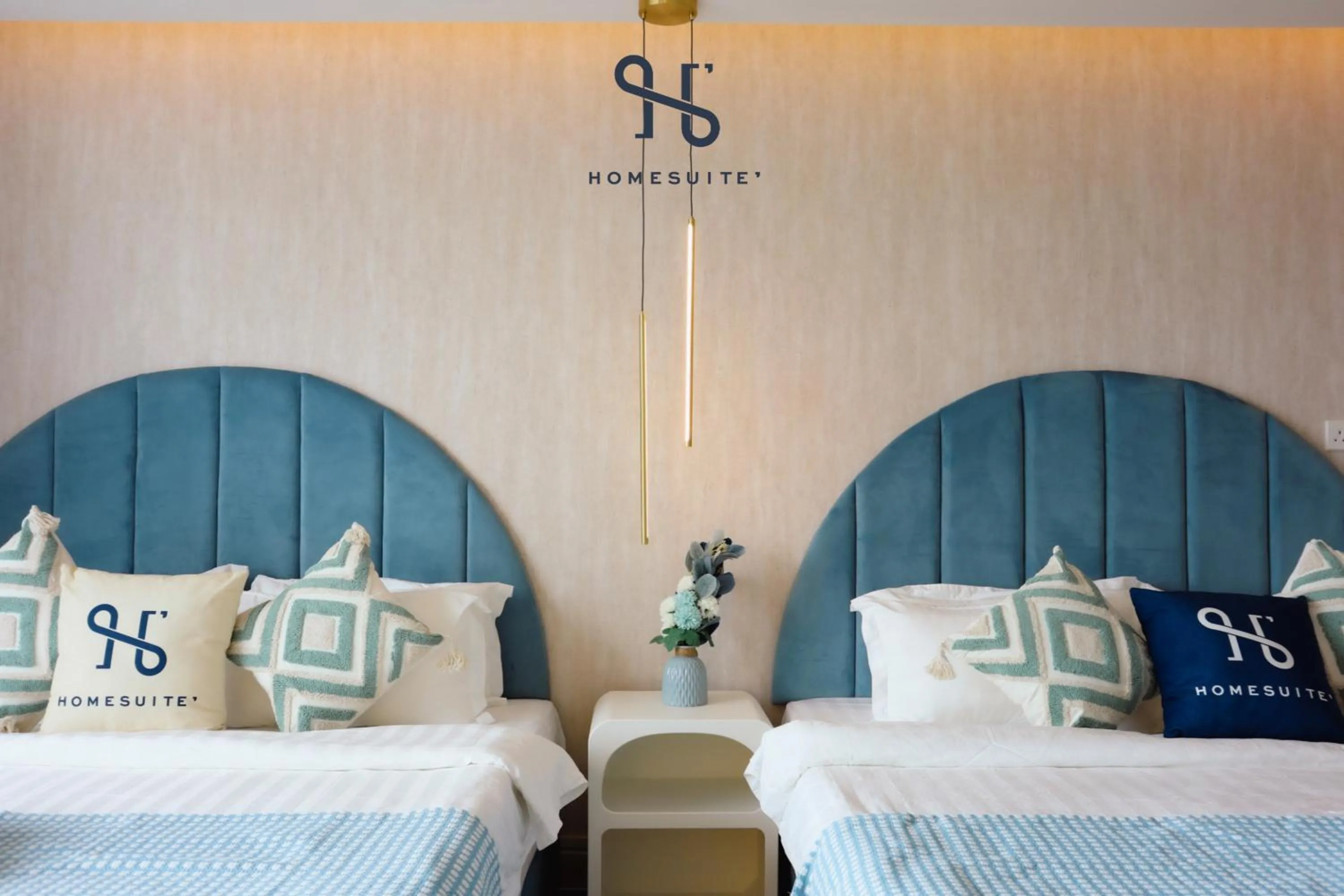 Photo of the whole room, Bed in Homesuite' Home at Aeropod SOVO