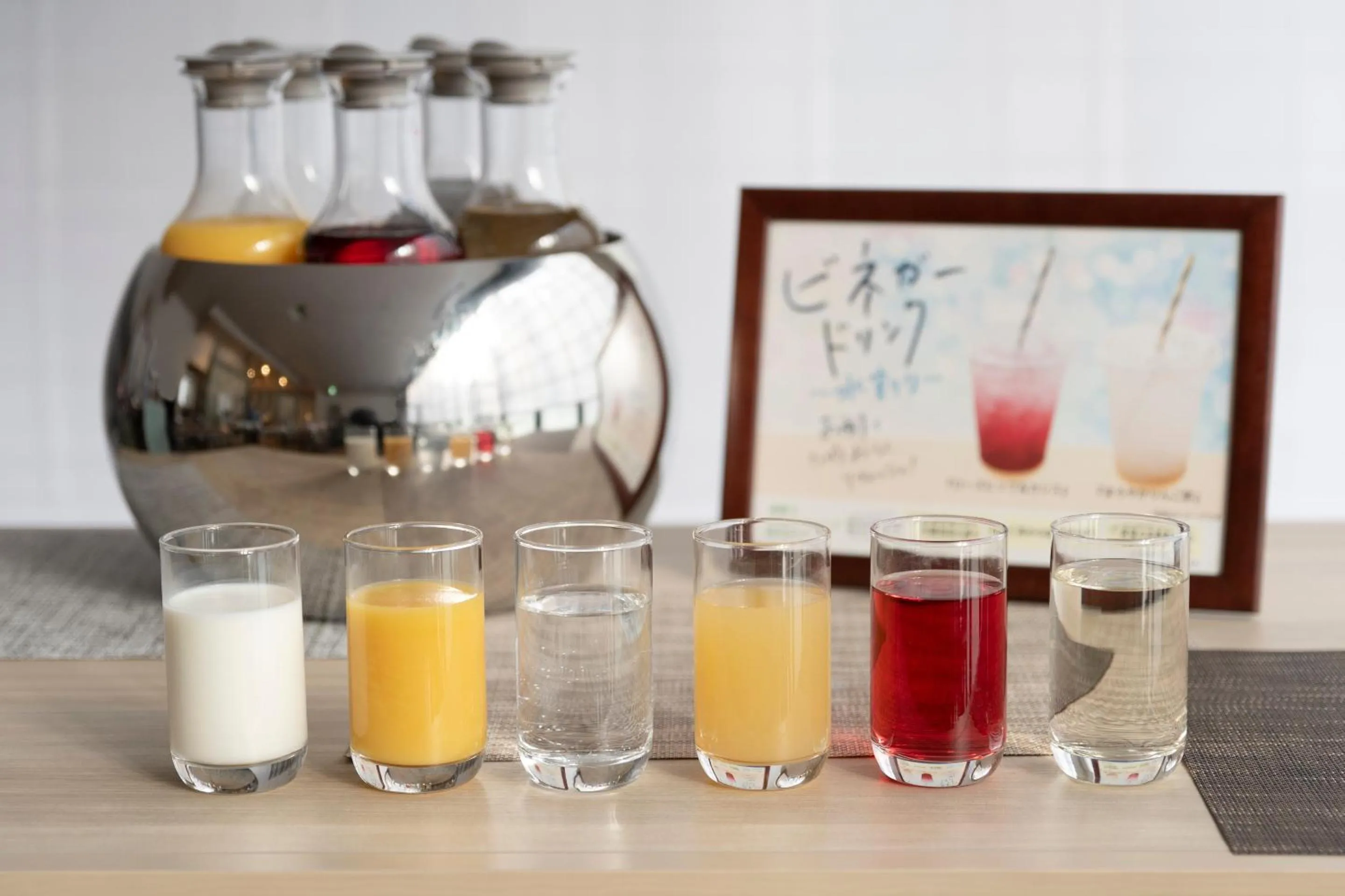 Restaurant/places to eat in Hotel Keihan Sendai